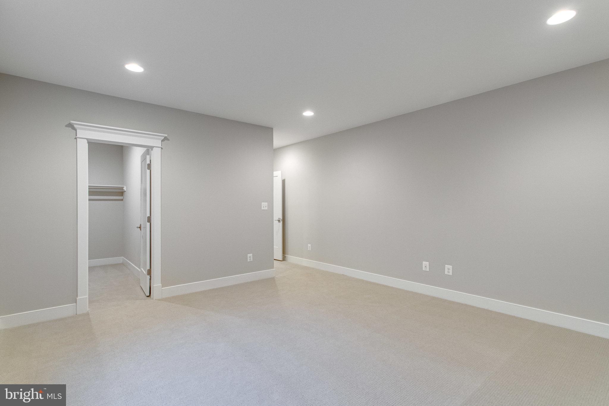 CHESTERBROOK - Residential