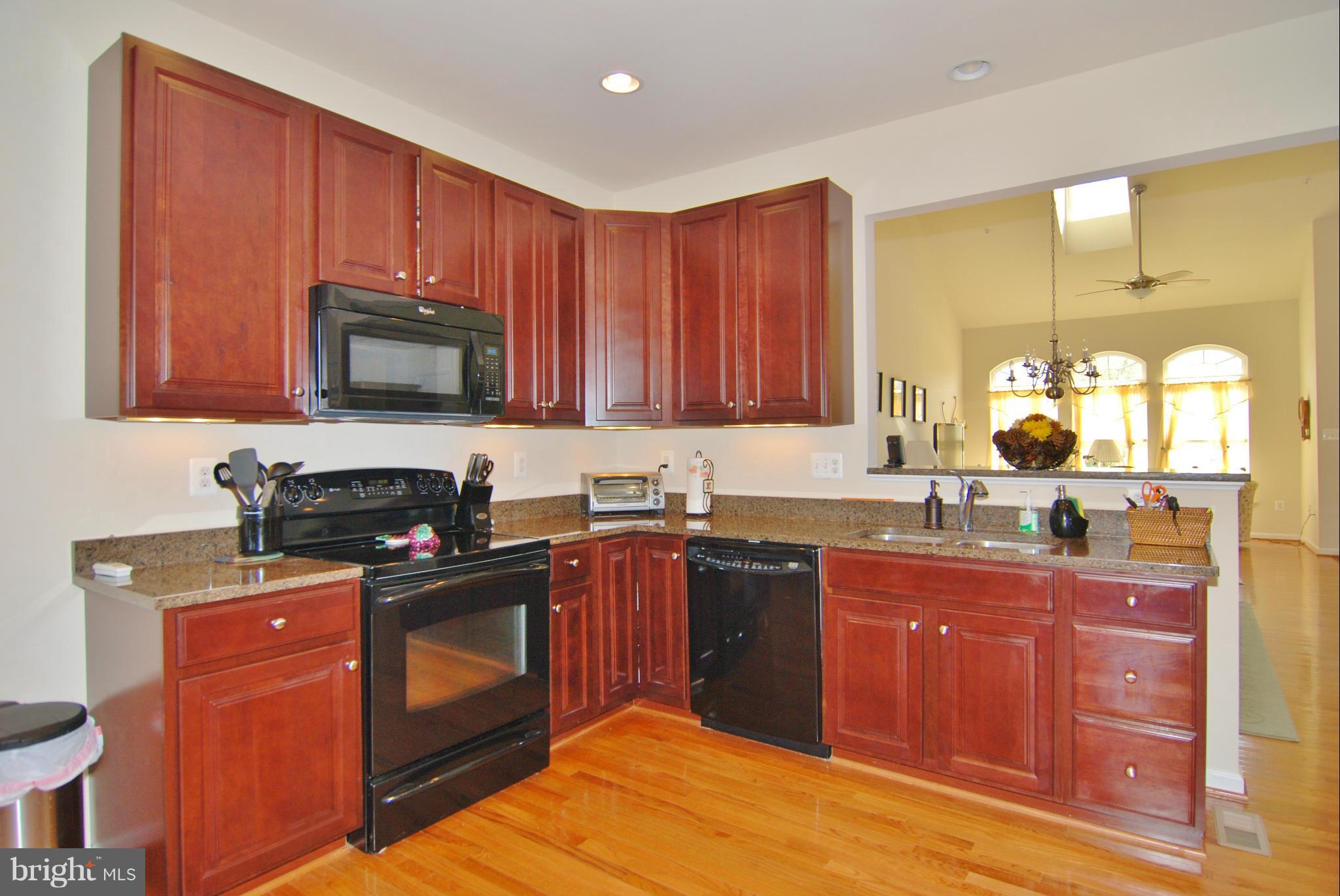 SIGNATURE CLUB AT GREENVIEW - Residential