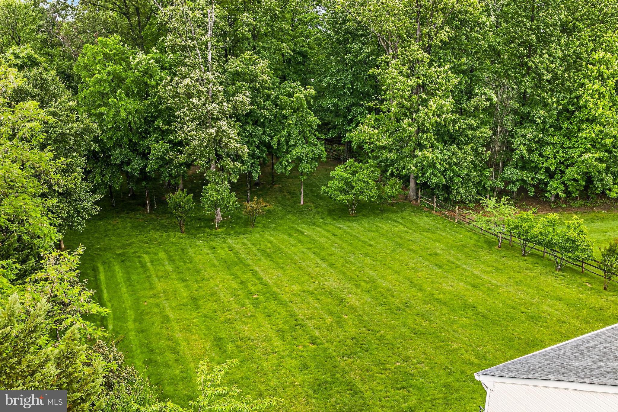 BLUE SPRING FARM - Residential