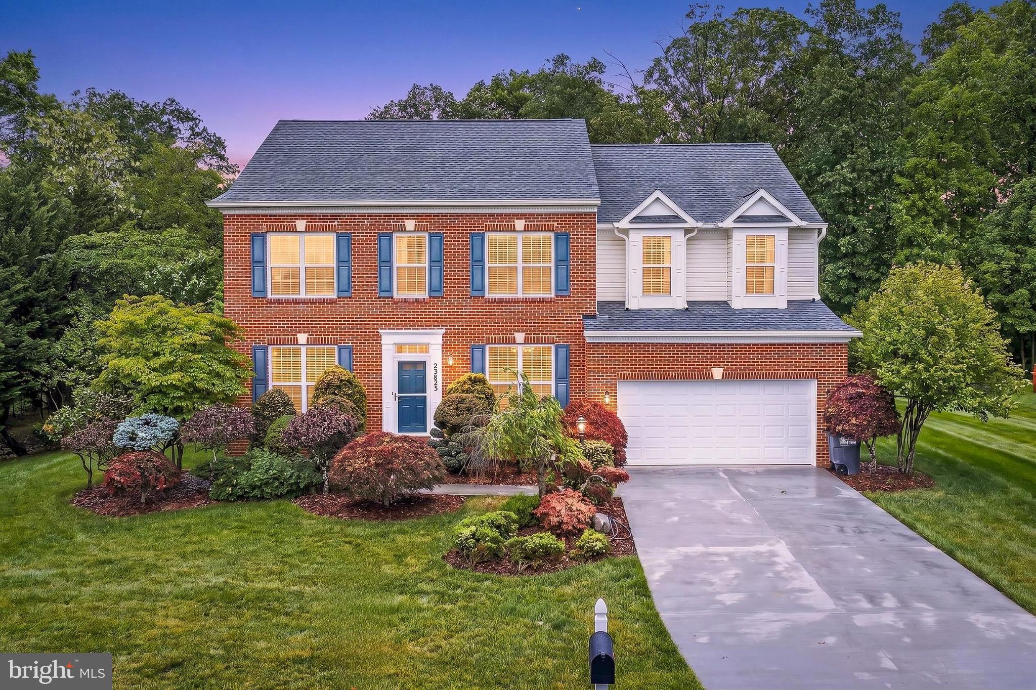 BLUE SPRING FARM - Residential