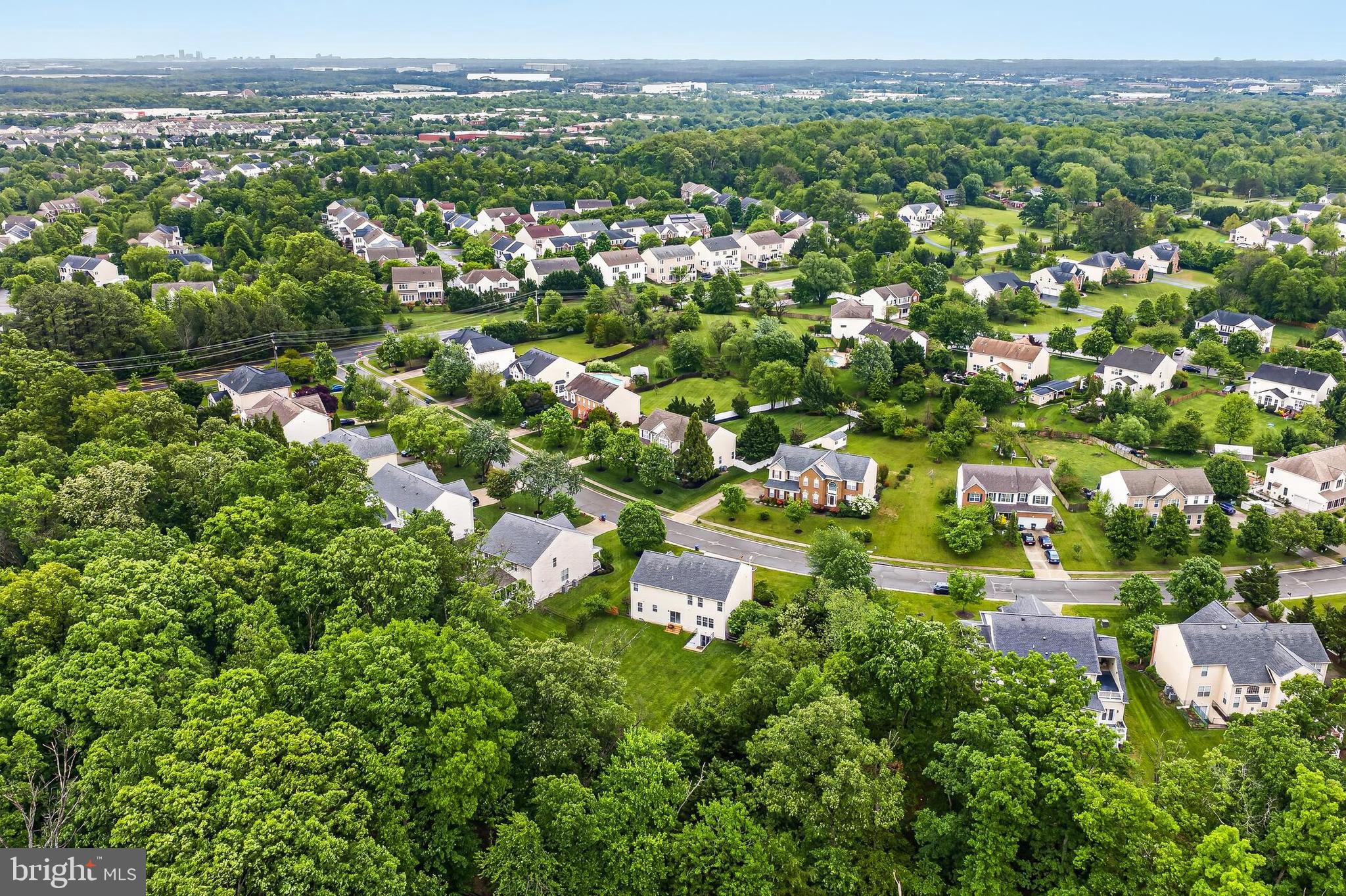 BLUE SPRING FARM - Residential