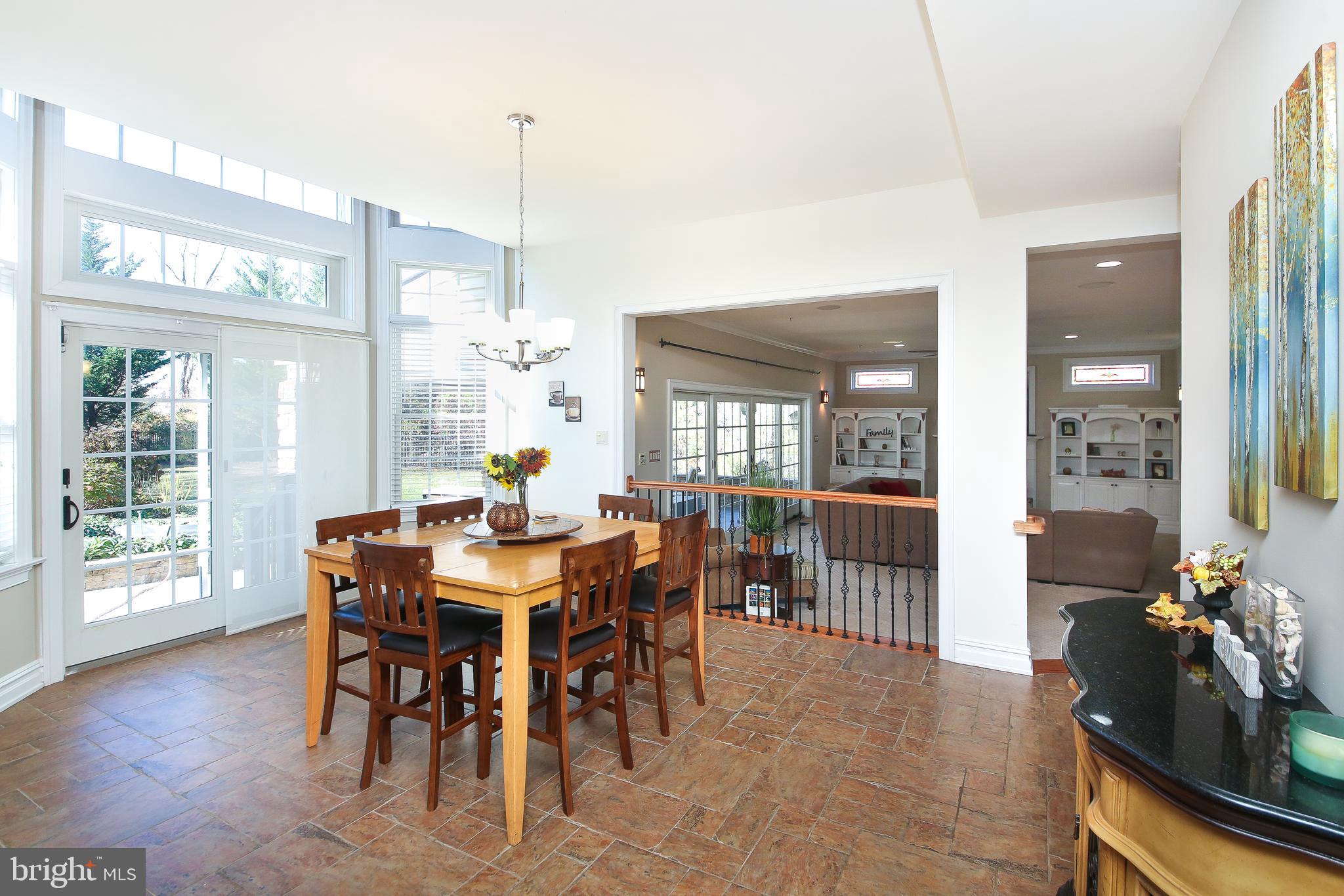 BROOKSIDE MANOR ES - Residential