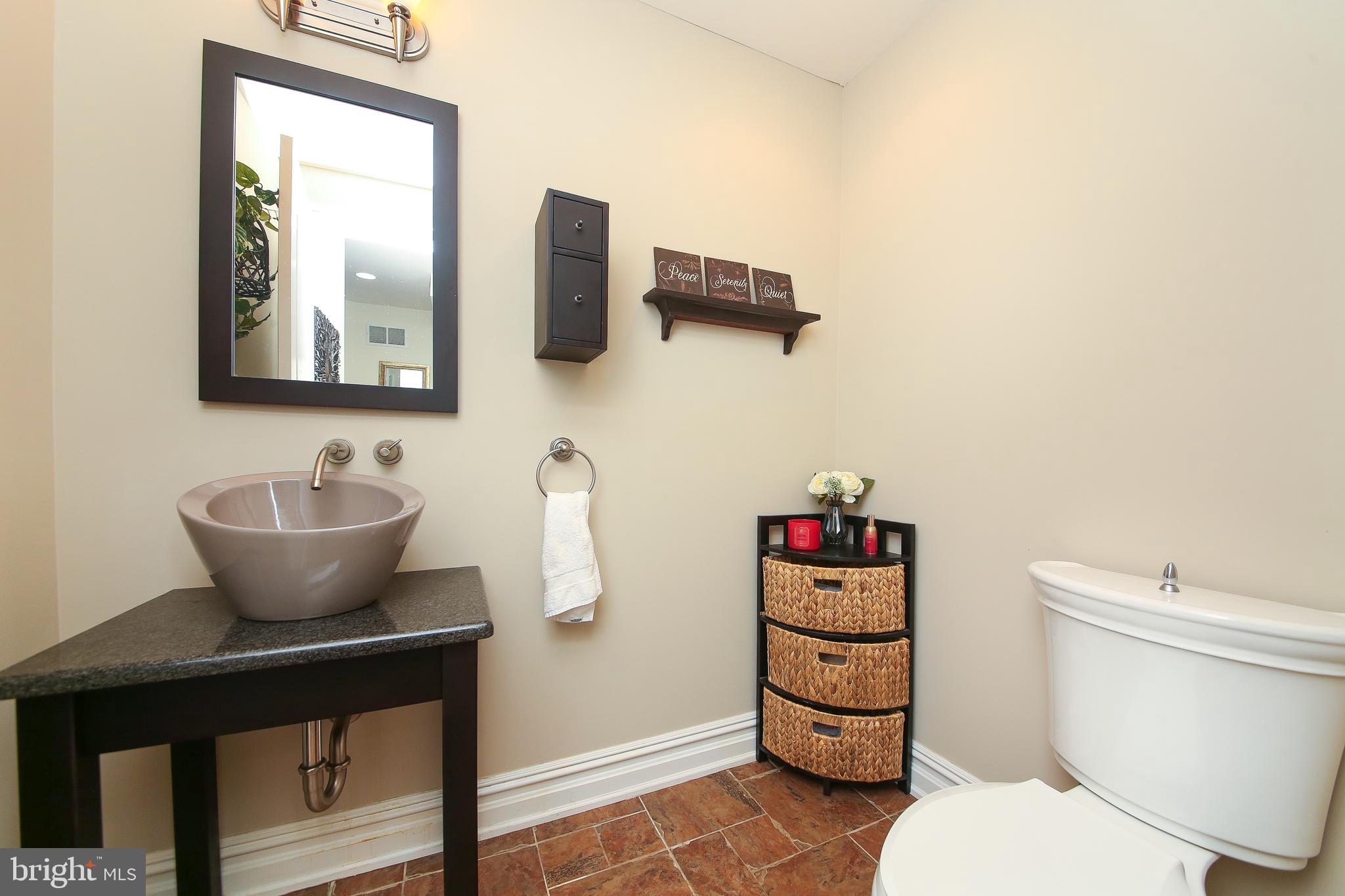 BROOKSIDE MANOR ES - Residential