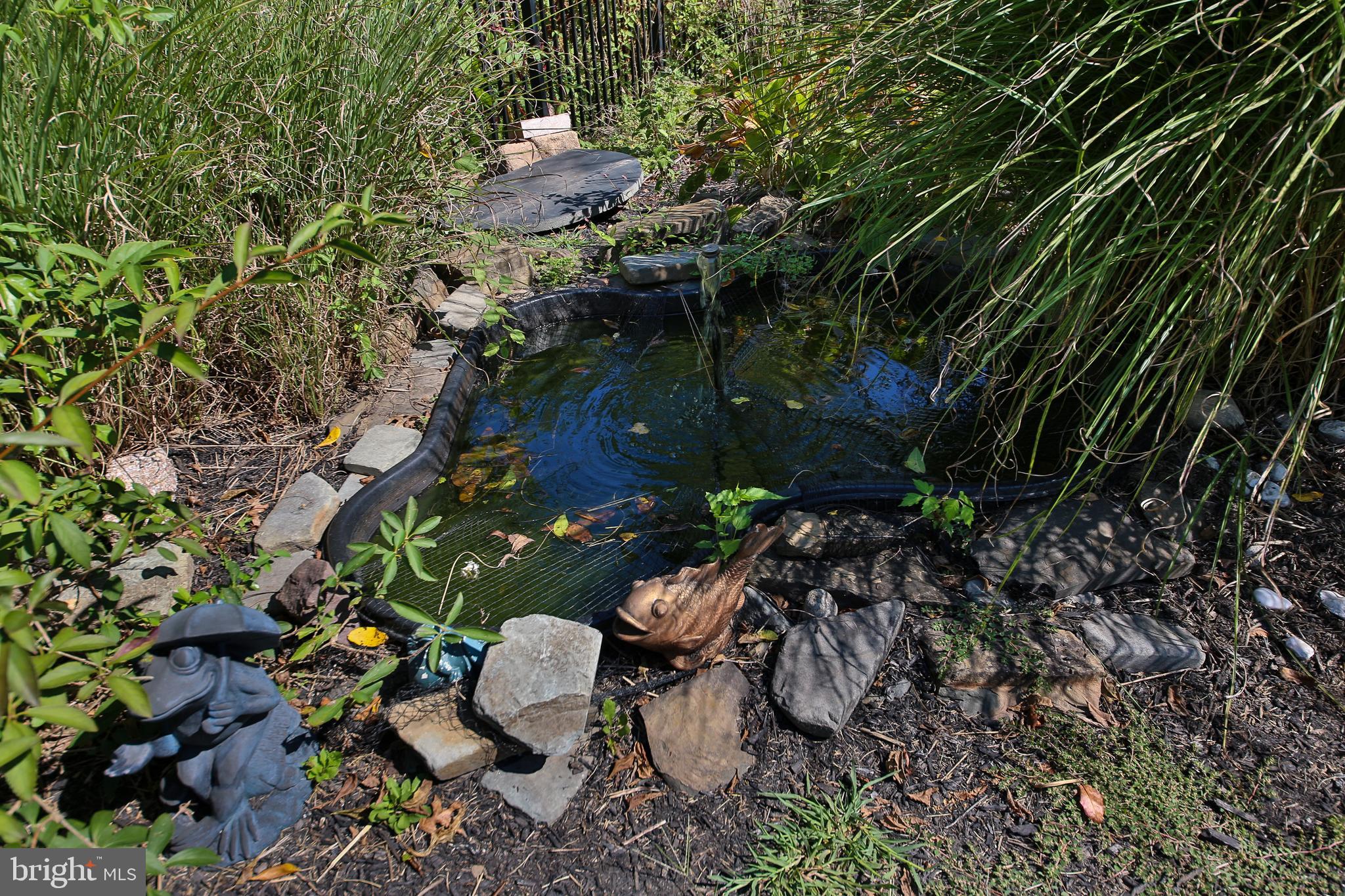 BROOKSIDE MANOR ES - Residential