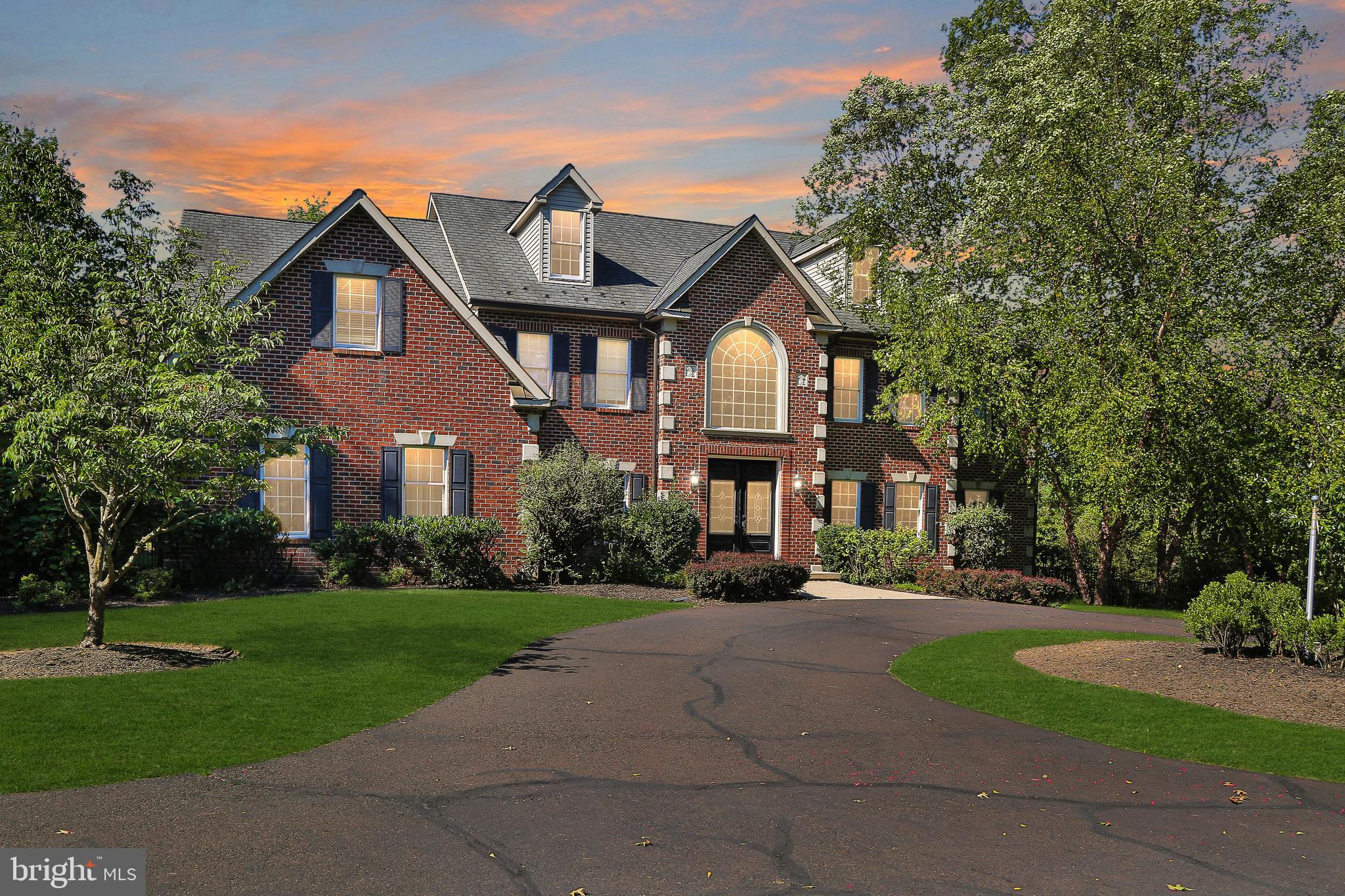 300 BROOKSIDE COURT