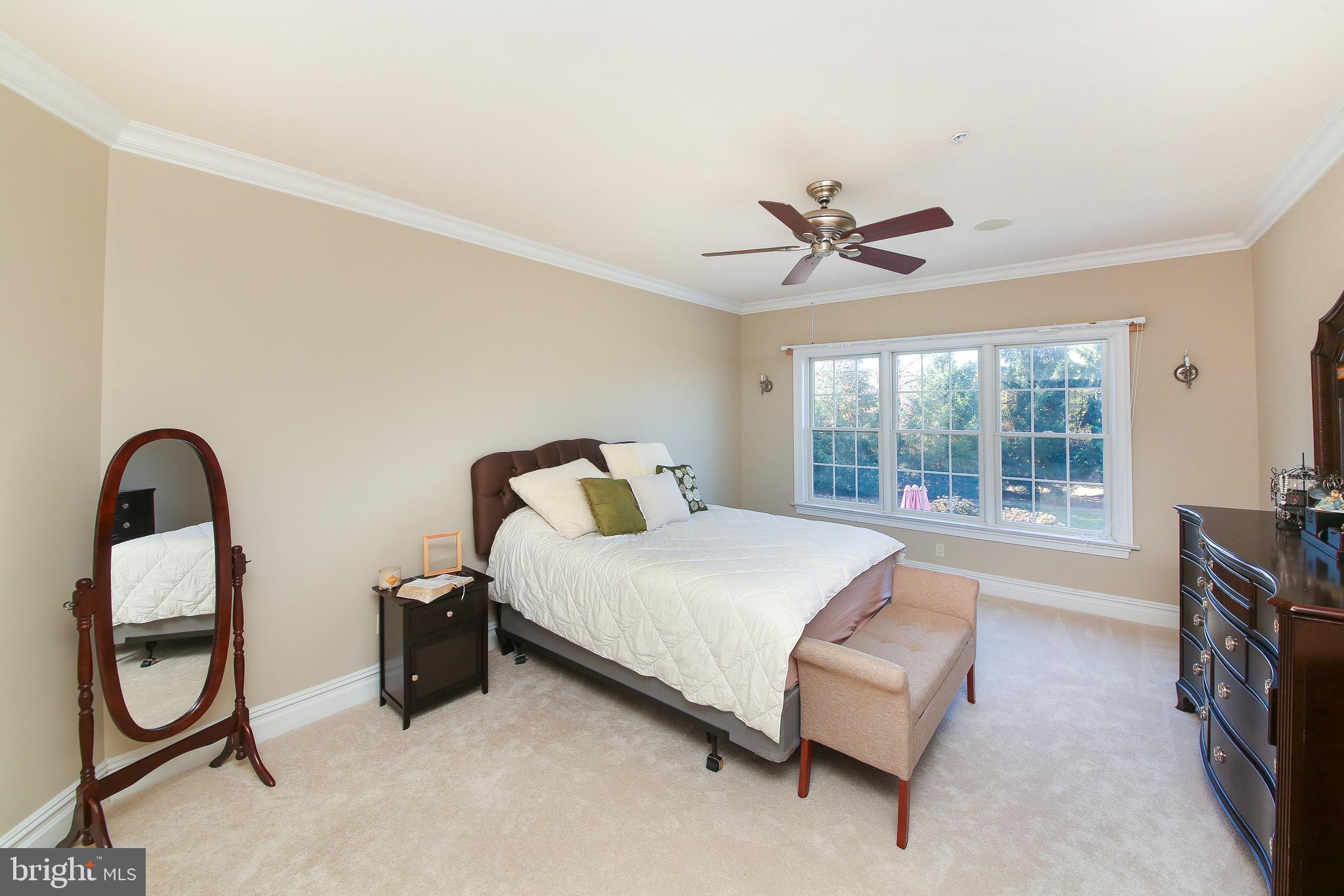 BROOKSIDE MANOR ES - Residential