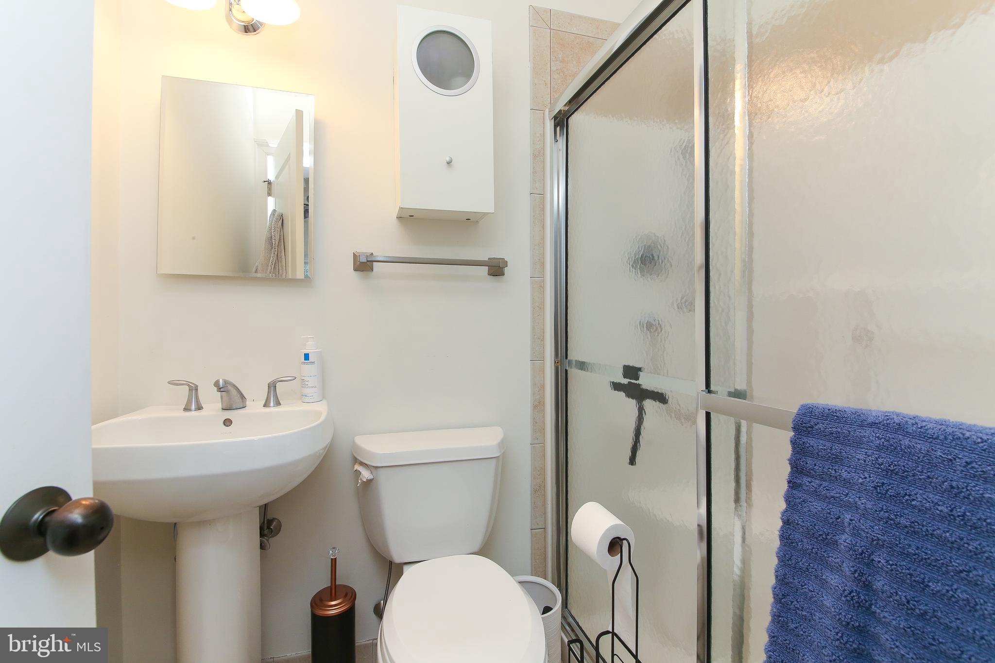 BROOKSIDE MANOR ES - Residential