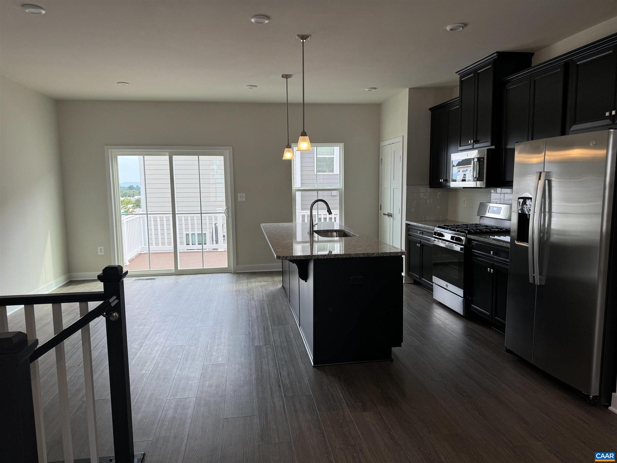 HOLLYMEAD TOWN CENTER - Residential Lease