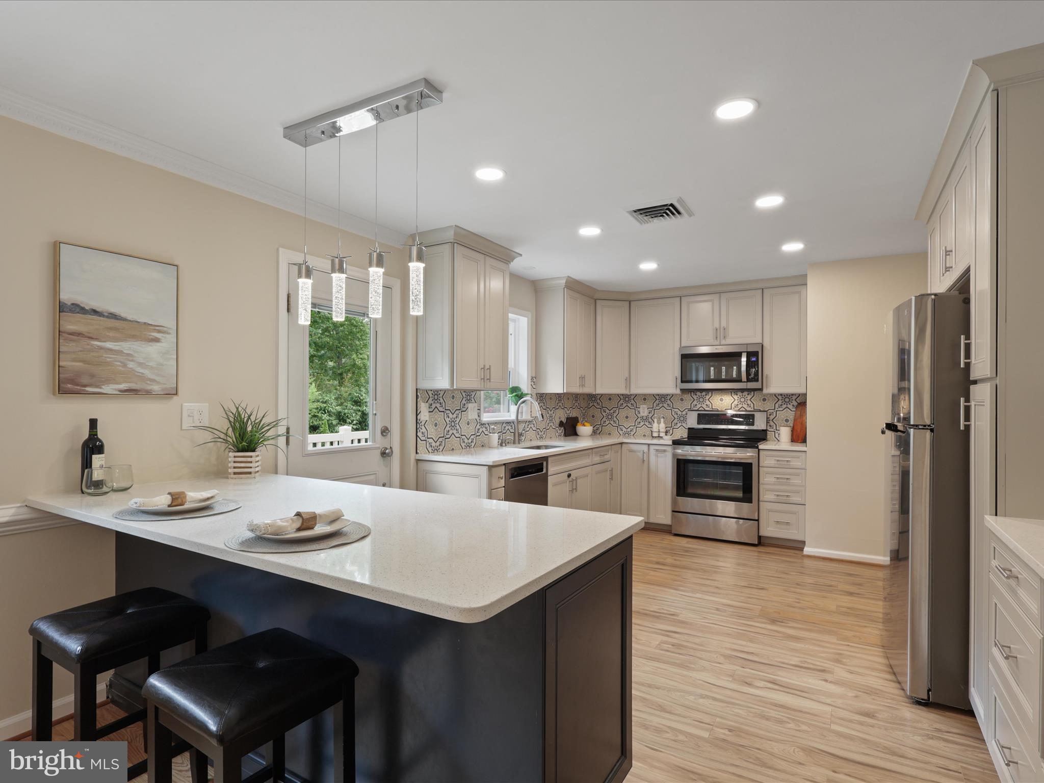 MOUNT ZEPHYR - Residential