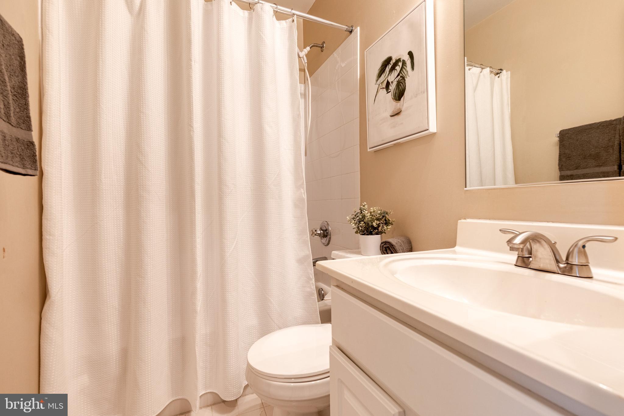 BROOKSIDE - Residential