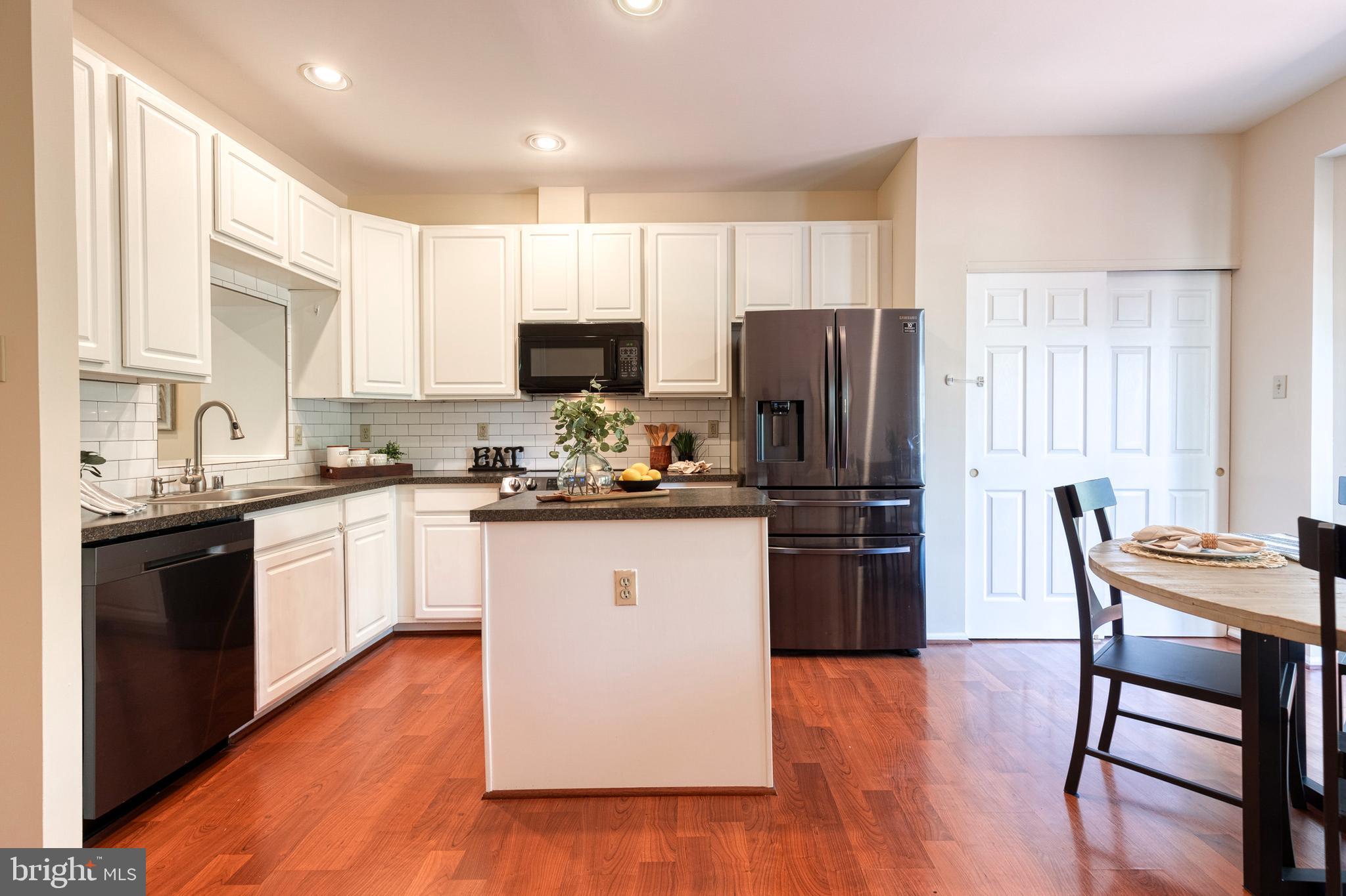 BROOKSIDE - Residential