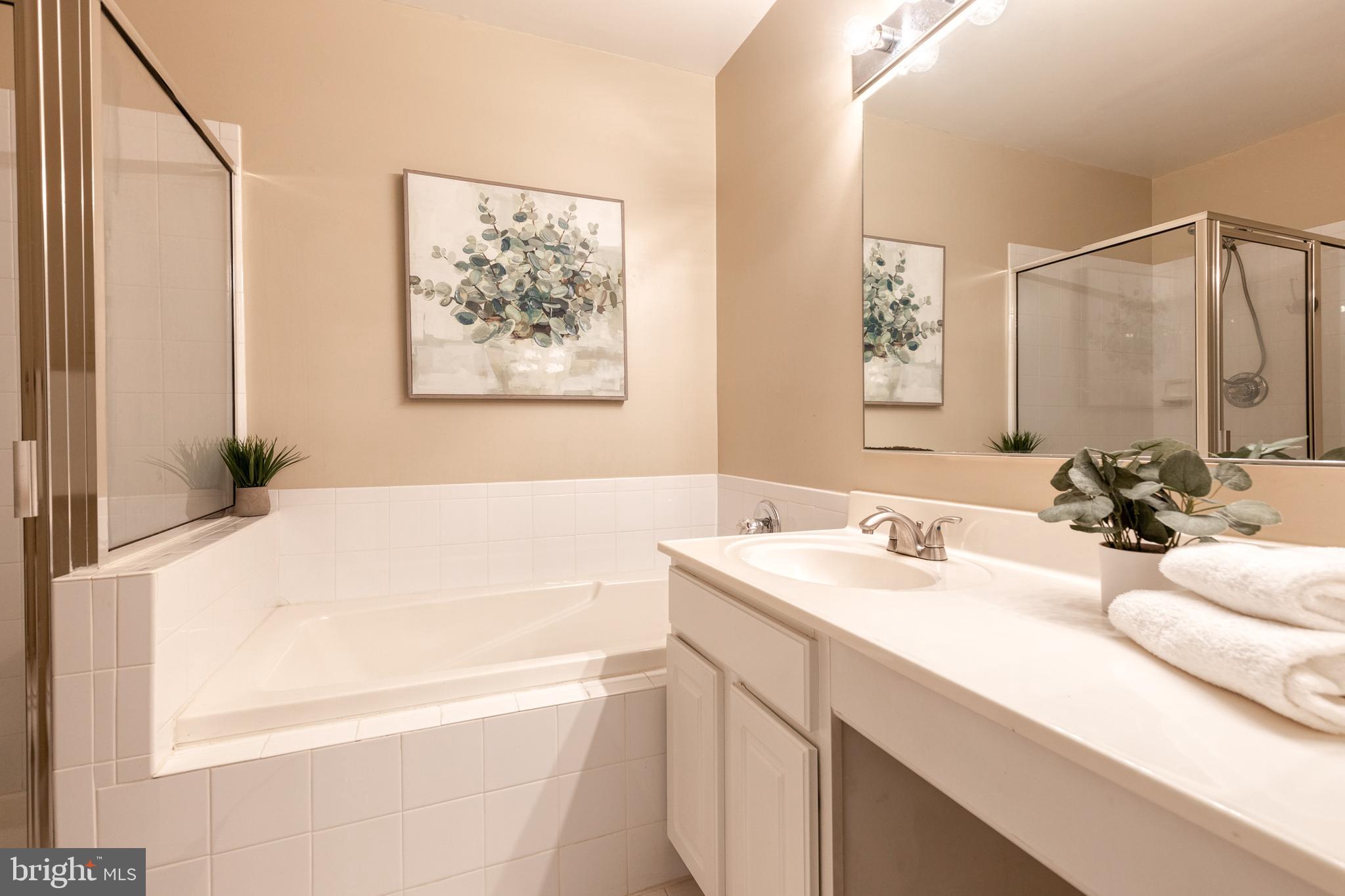 BROOKSIDE - Residential