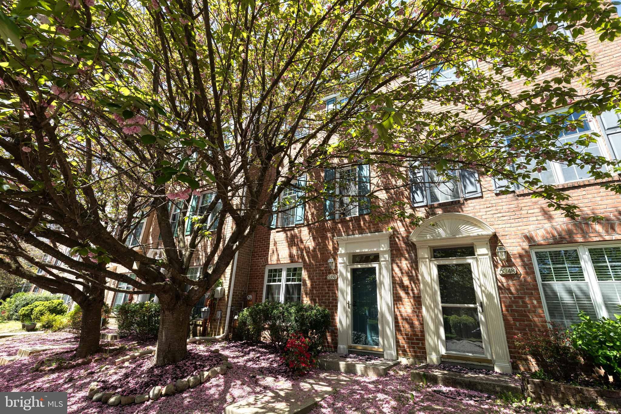 BROOKSIDE - Residential