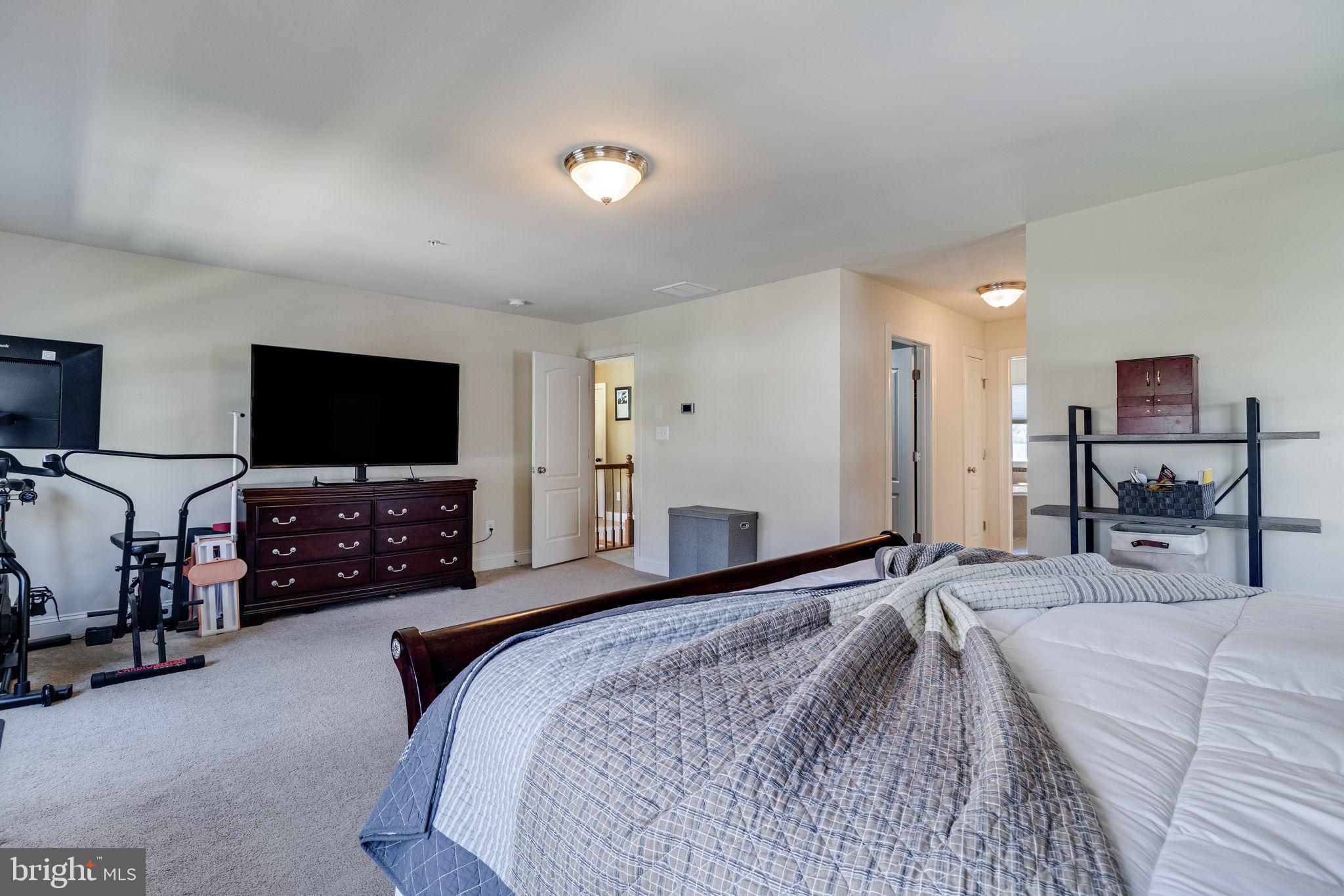 BROAD CREEK - Residential