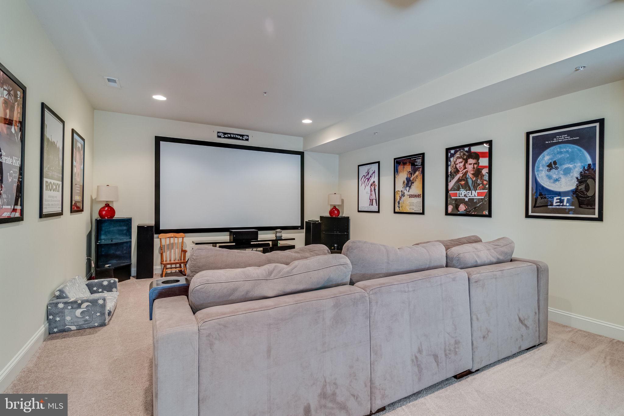 BROAD CREEK - Residential