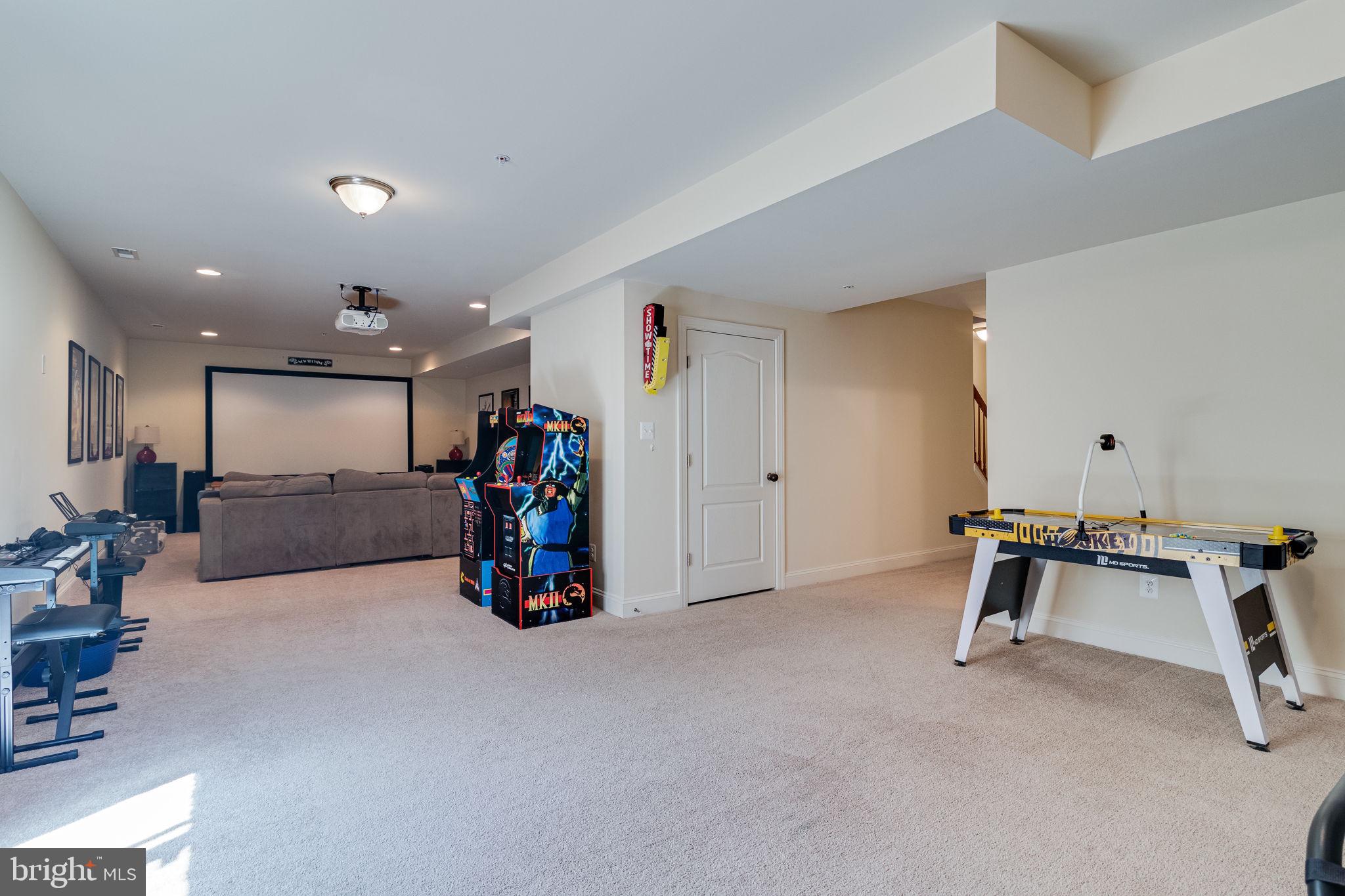 BROAD CREEK - Residential