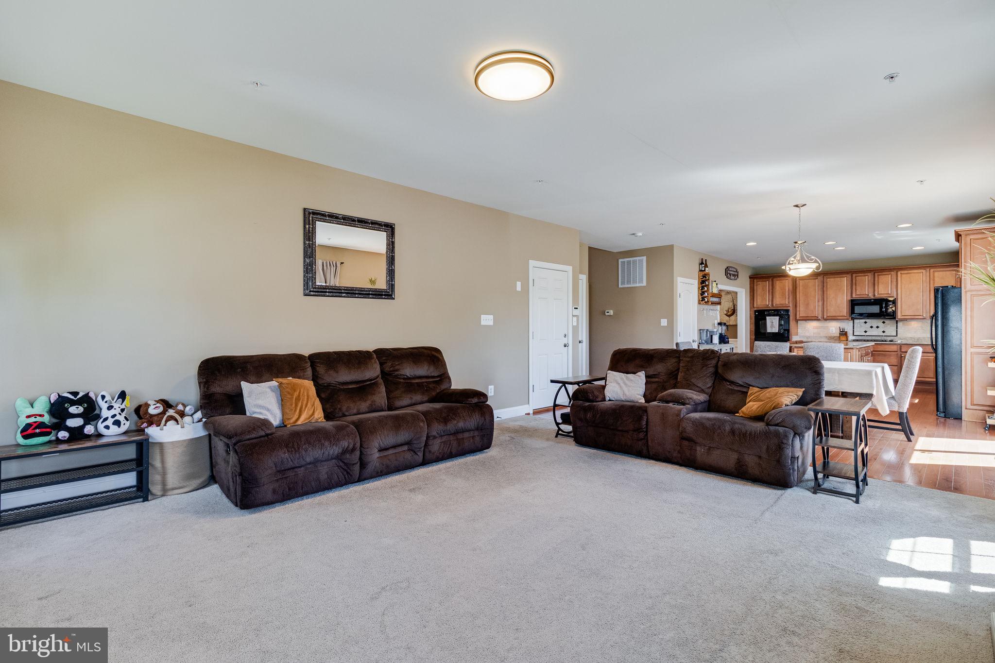 BROAD CREEK - Residential