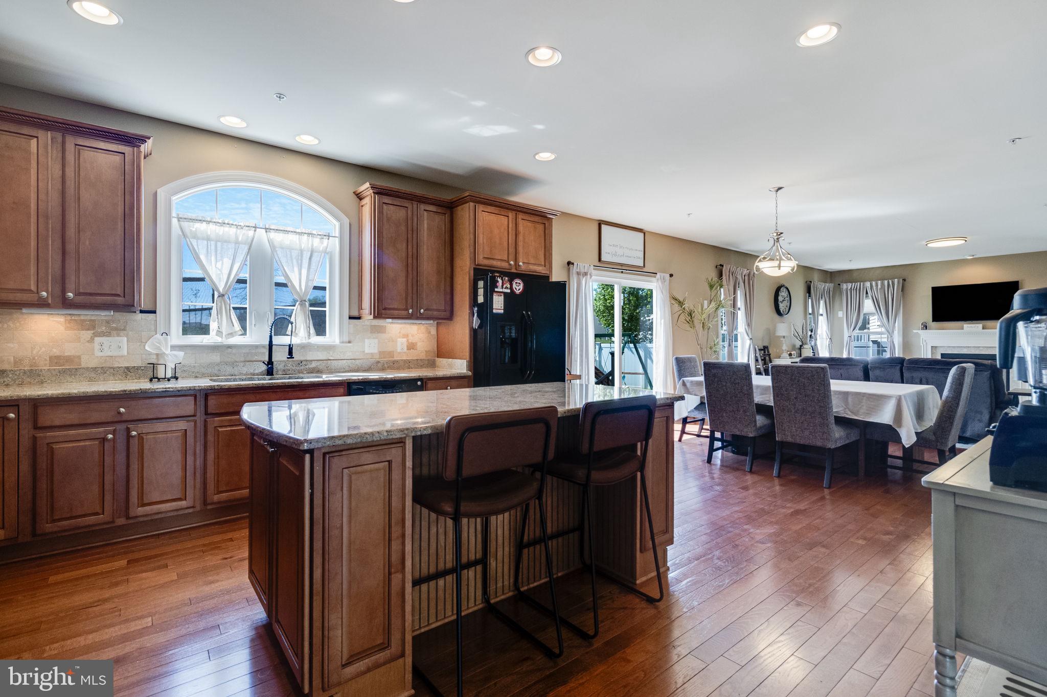 BROAD CREEK - Residential