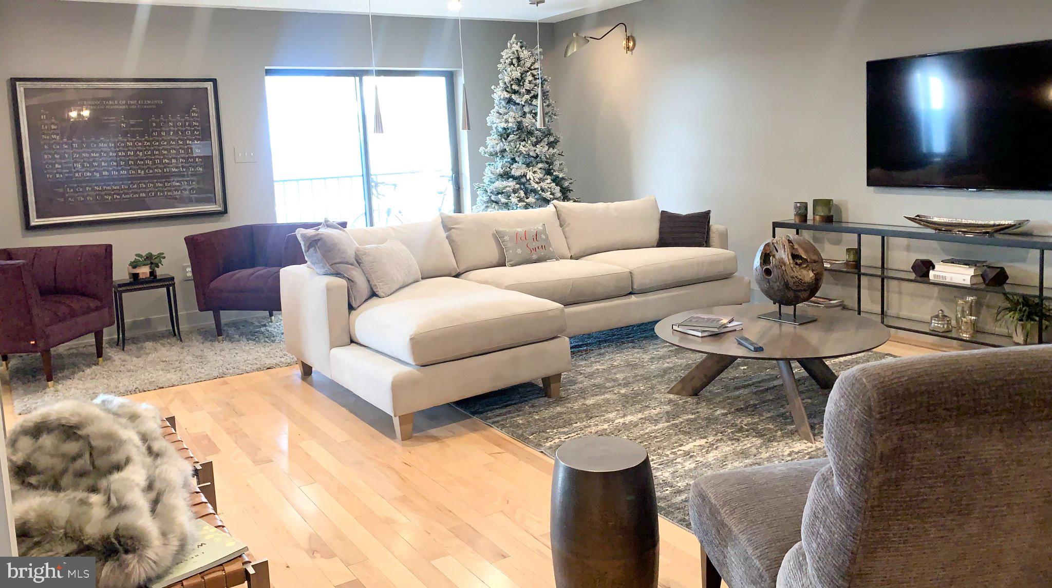 11422 VALLEY FORGE CIRCLE 14V