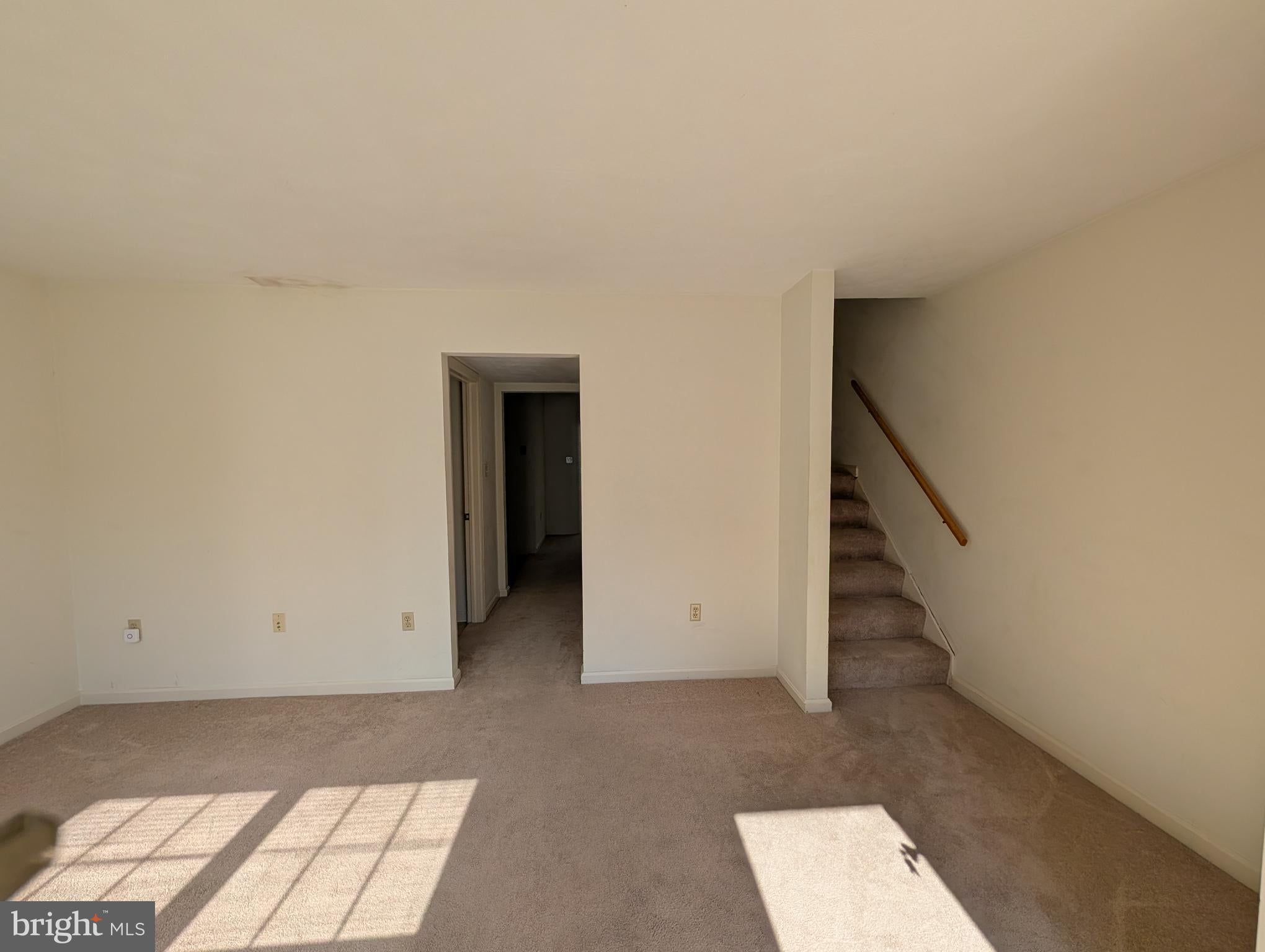 105 RIDGE AVENUE
