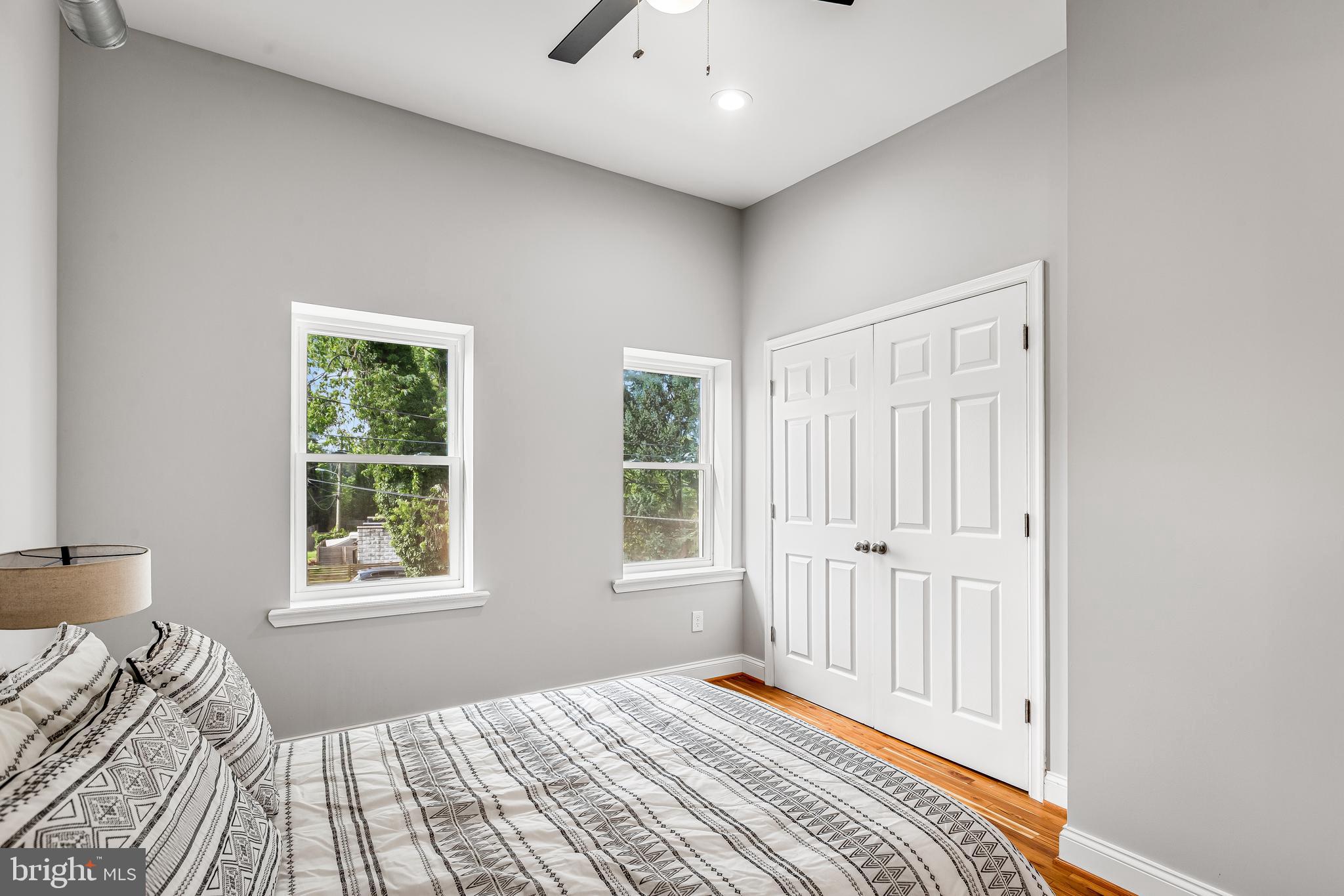 HOES HEIGHTS - Residential