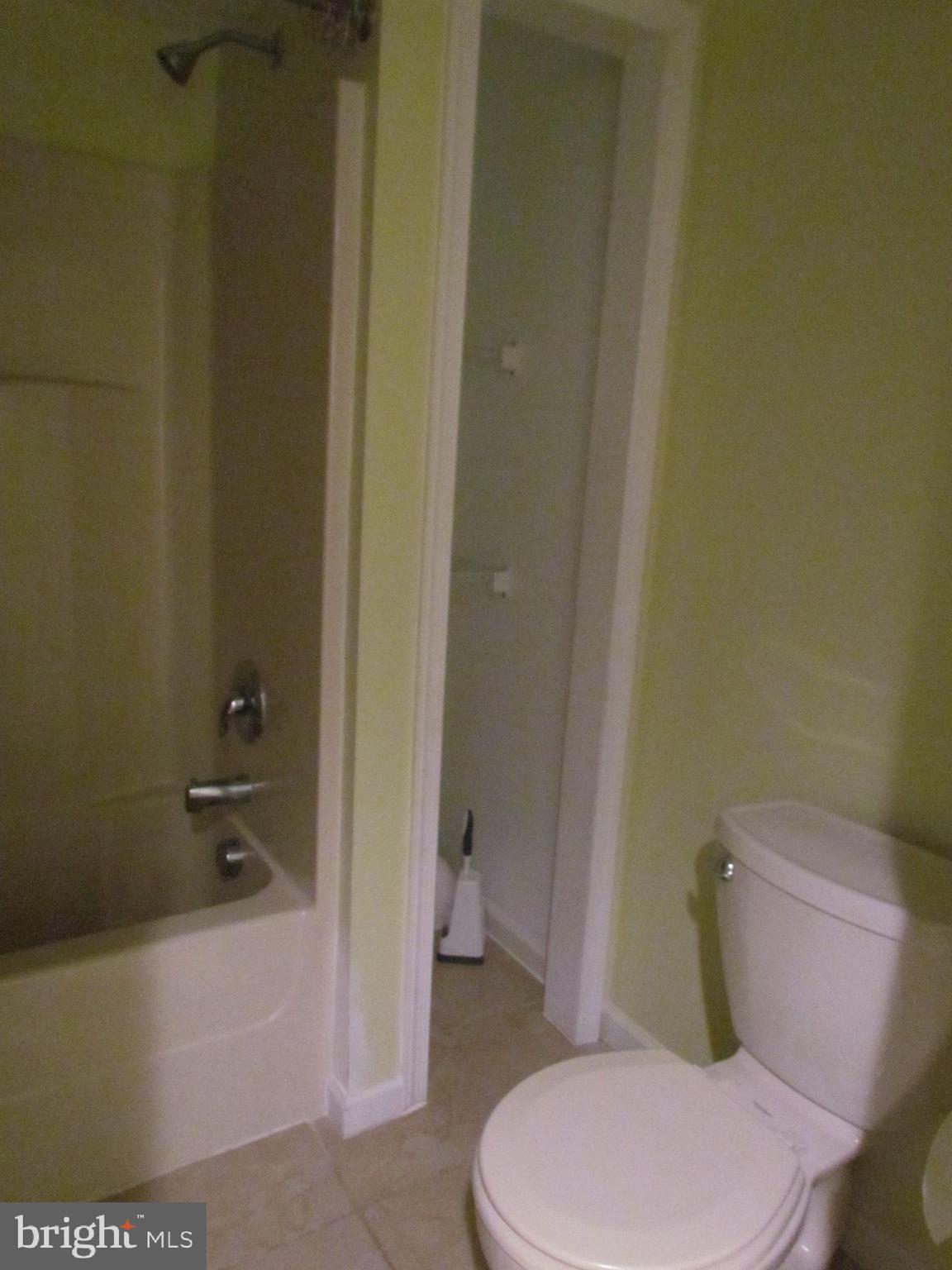 CEDAR COVE - Residential Lease