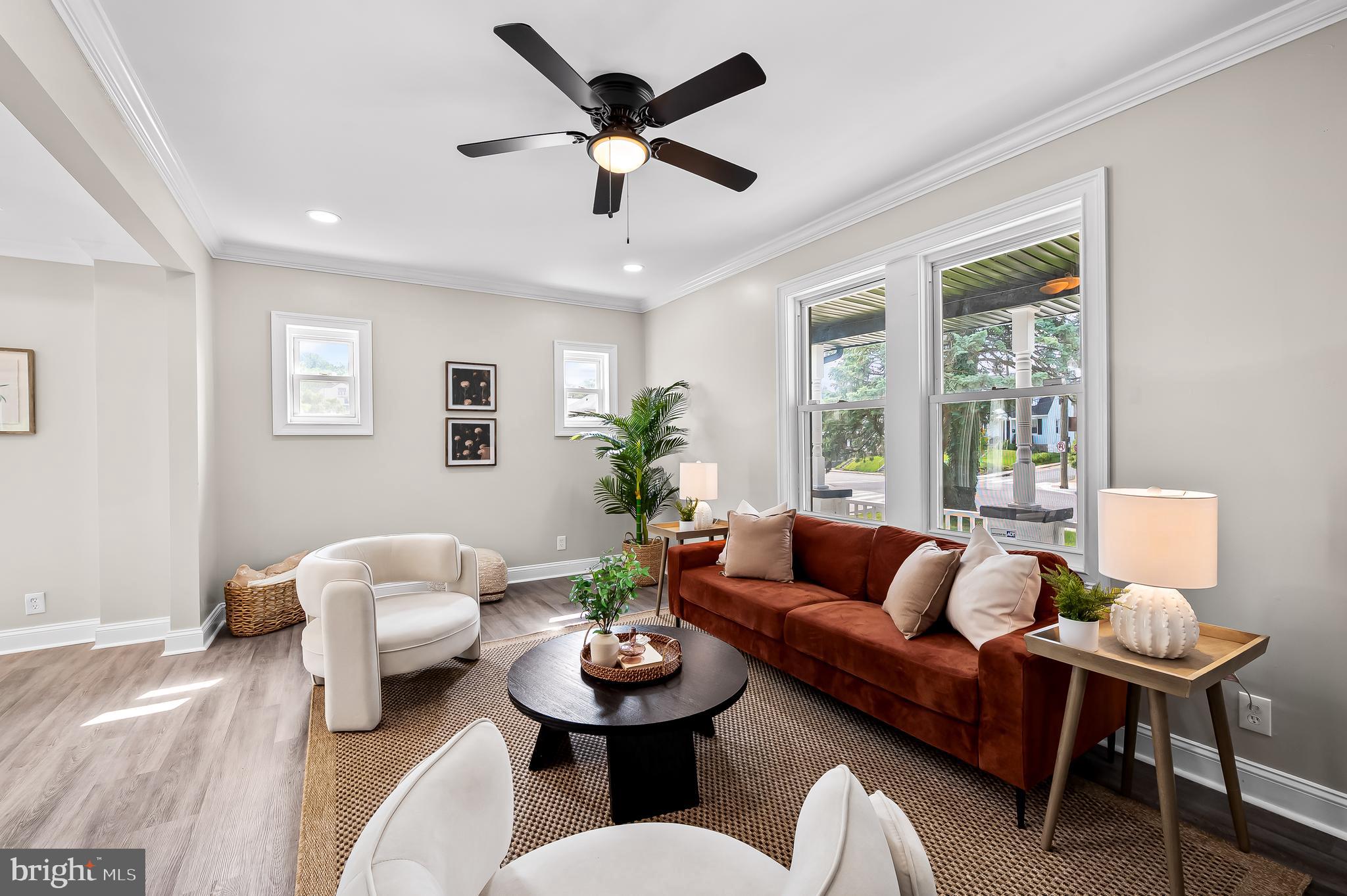 MEDFIELD - Residential