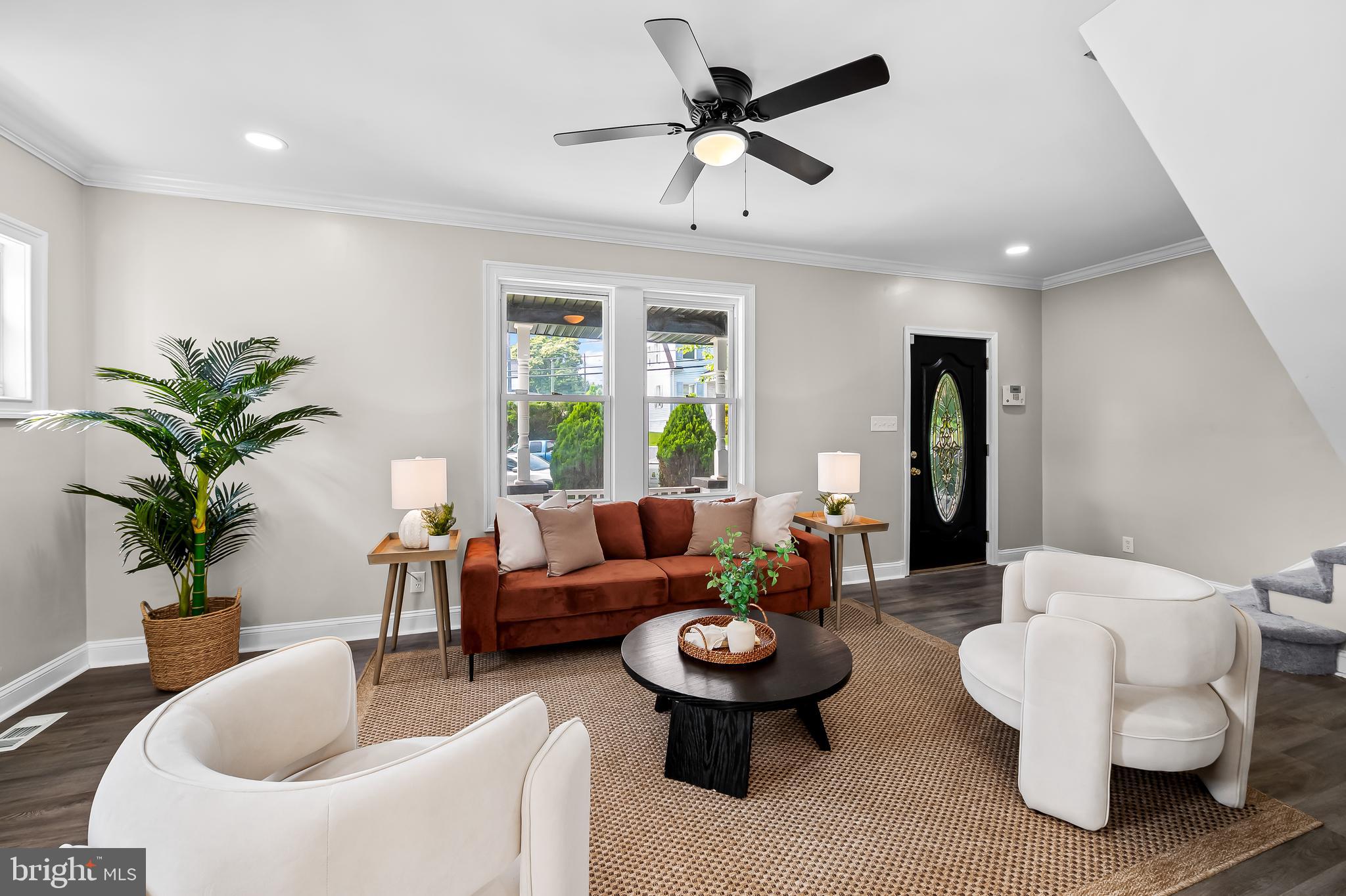 MEDFIELD - Residential