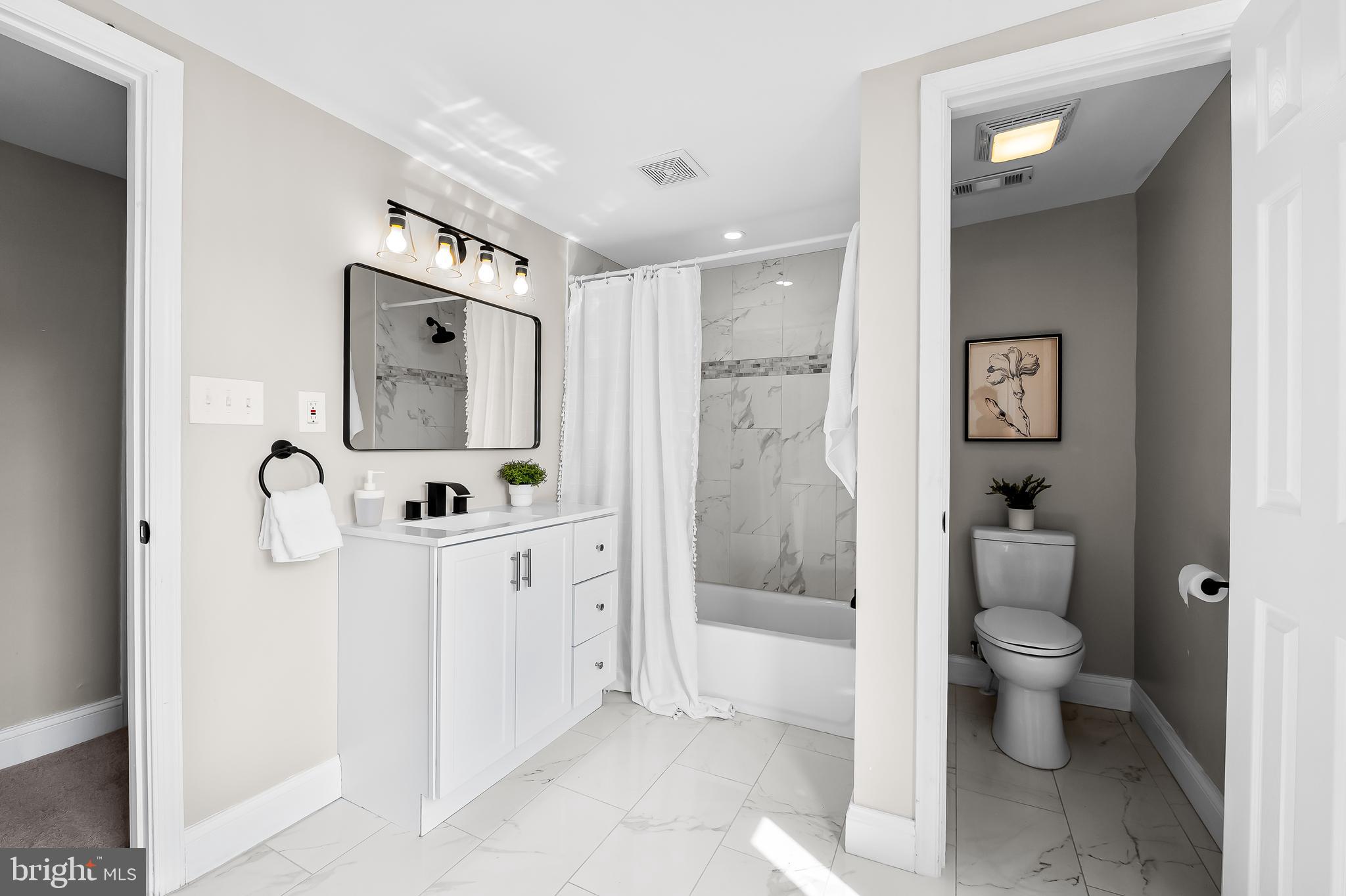 MEDFIELD - Residential