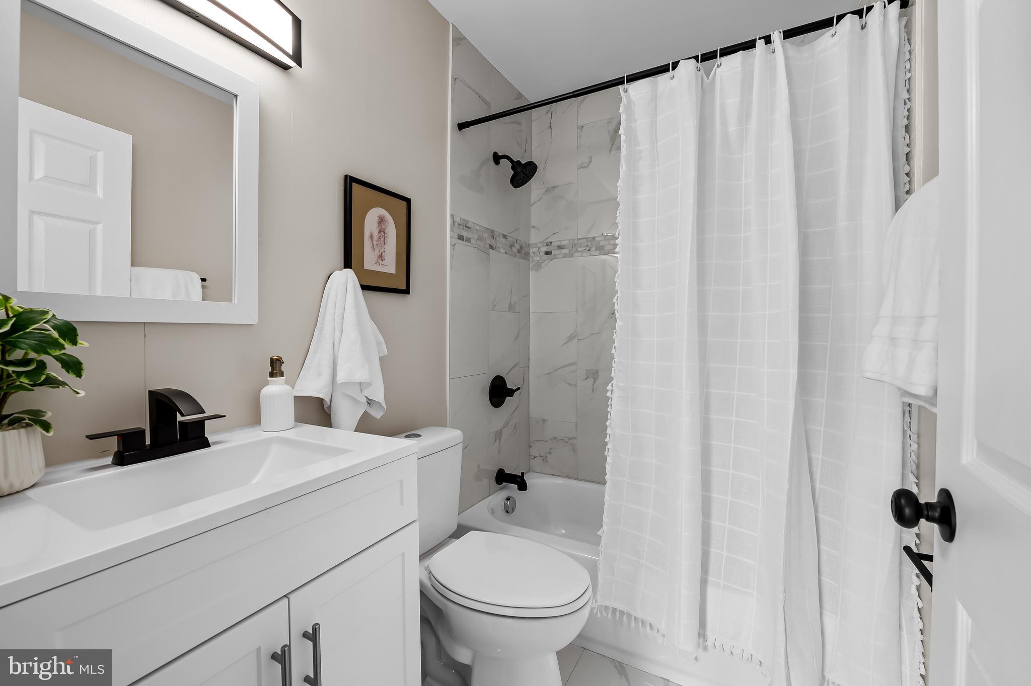 MEDFIELD - Residential