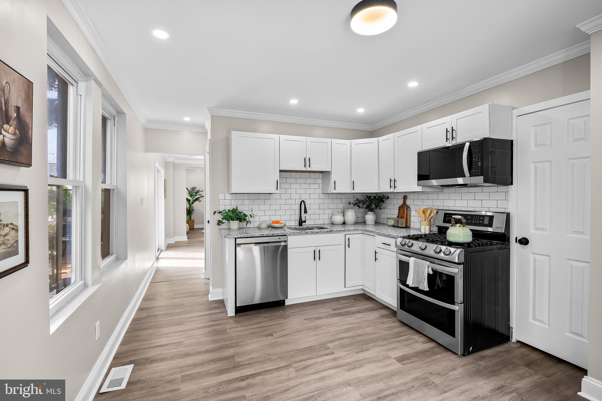 MEDFIELD - Residential