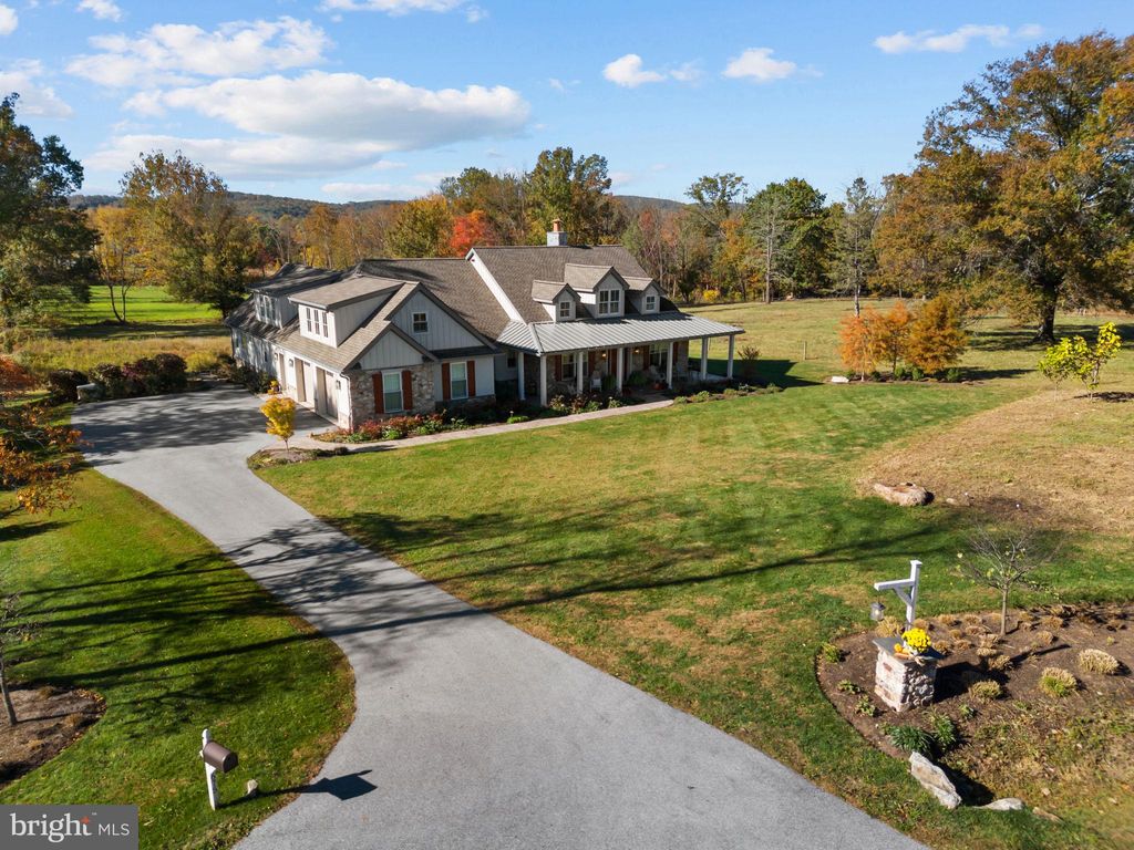 Photo of 675 W Seven Stars Road, PHOENIXVILLE, PA 19460 (MLS # PACT2112172)