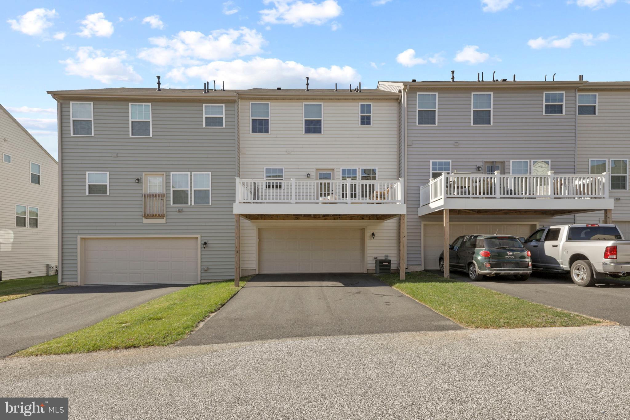 GREENWAY FARMS - Residential