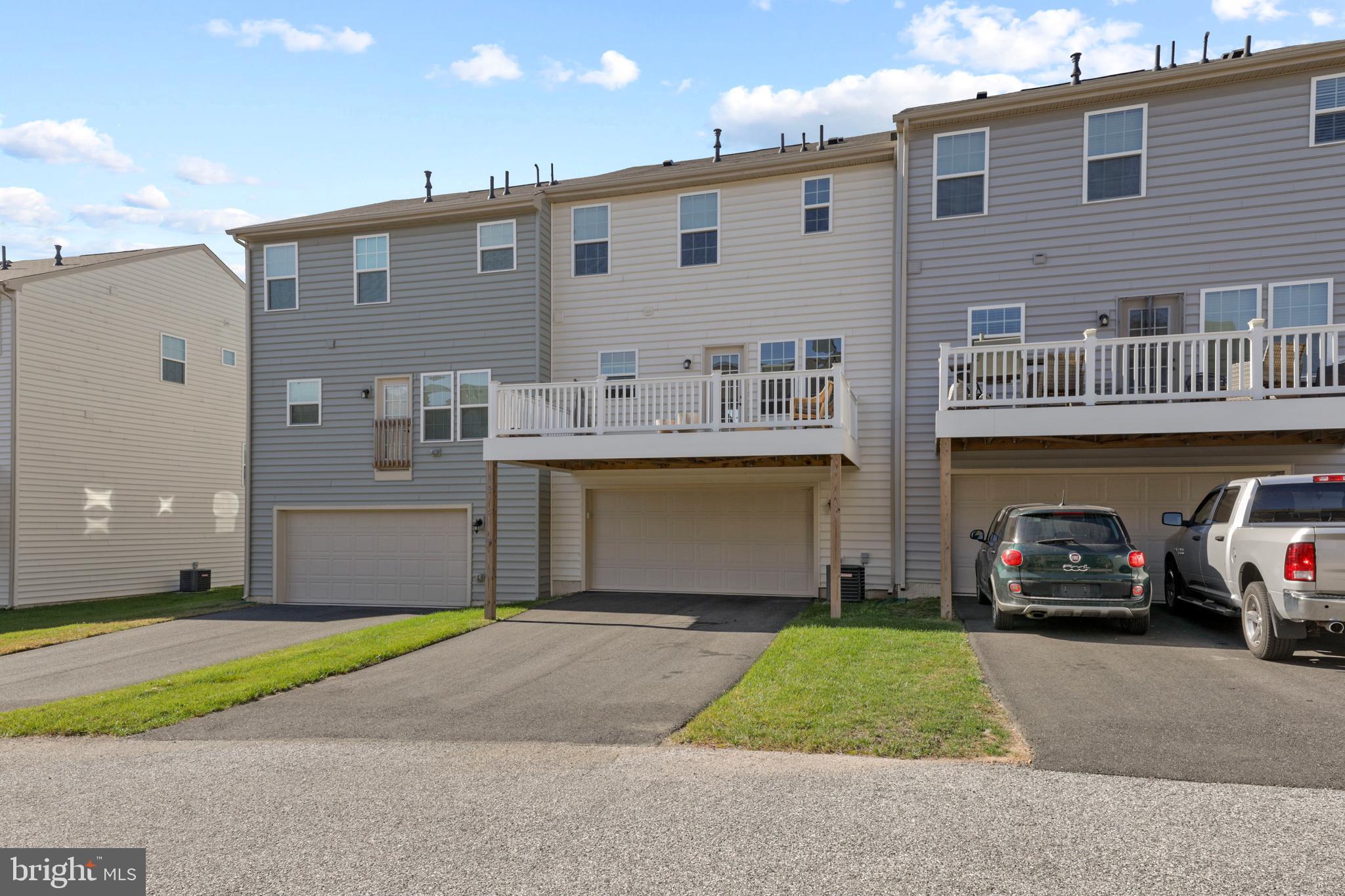 GREENWAY FARMS - Residential