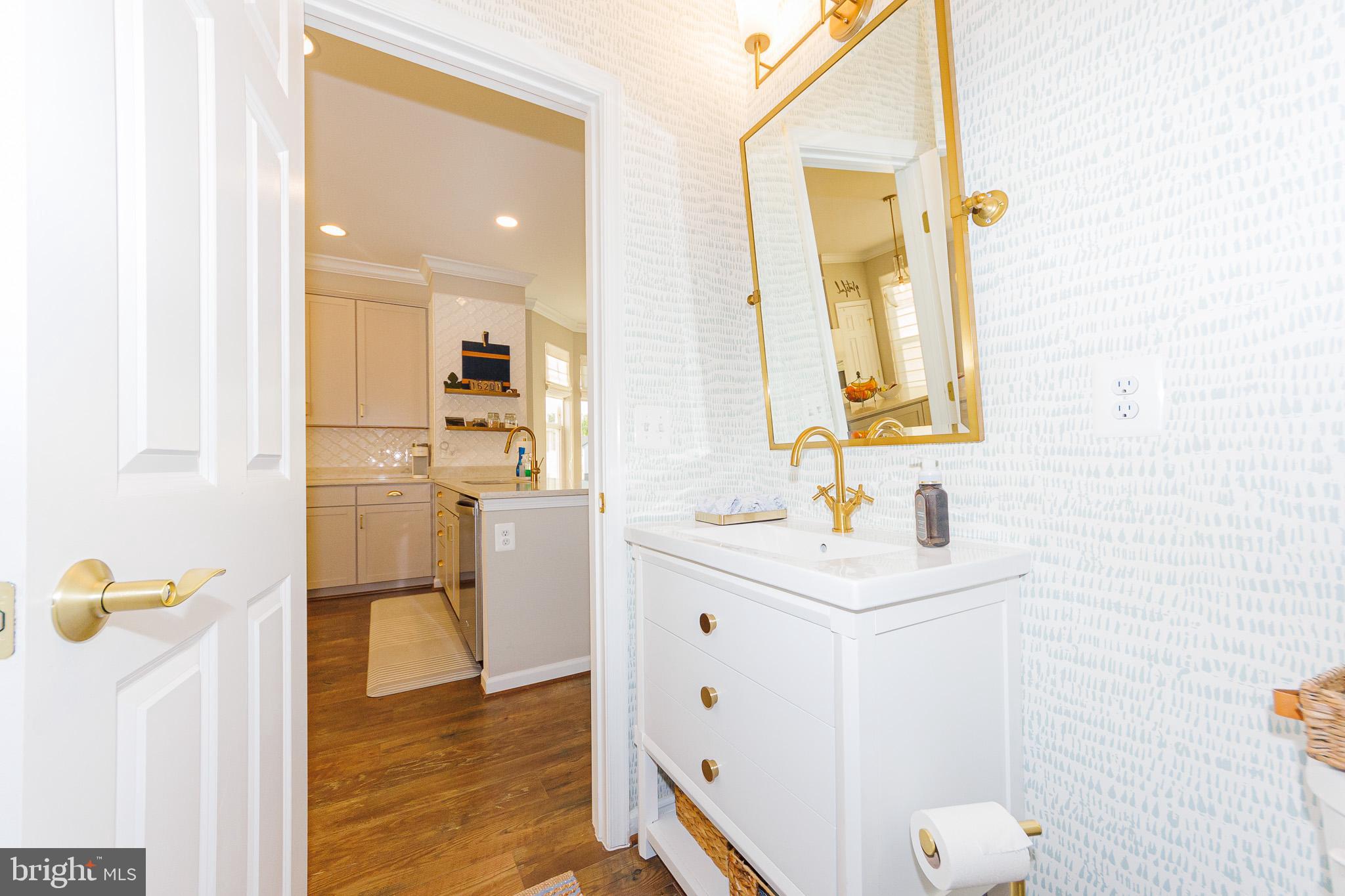 BRADFORD'S LANDING - Residential Lease