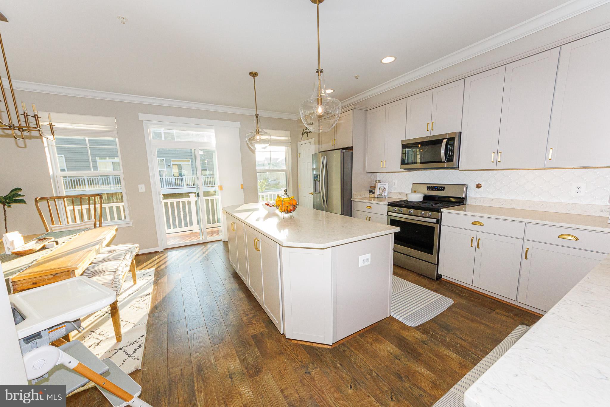 BRADFORD'S LANDING - Residential Lease