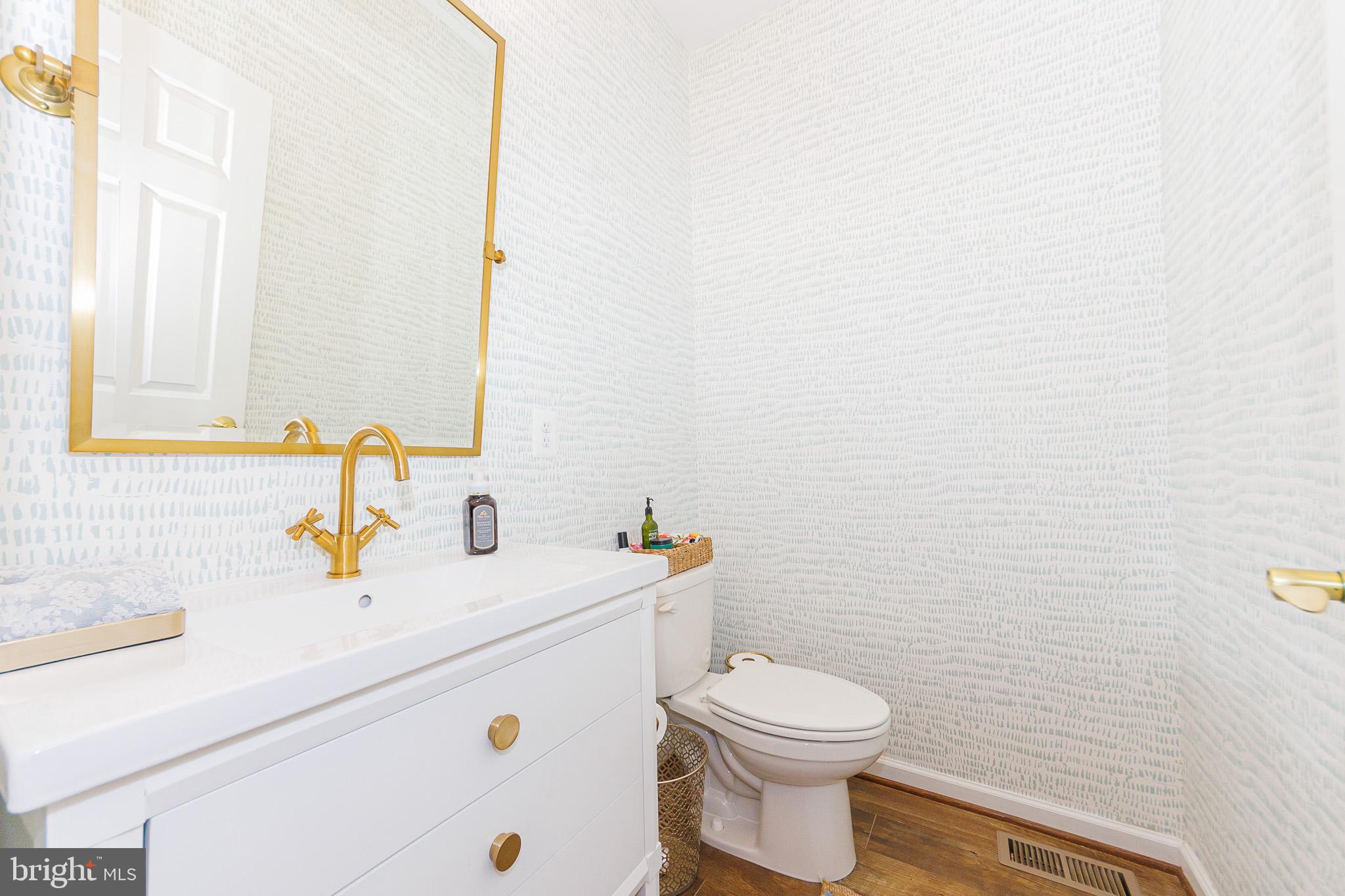 BRADFORD'S LANDING - Residential Lease