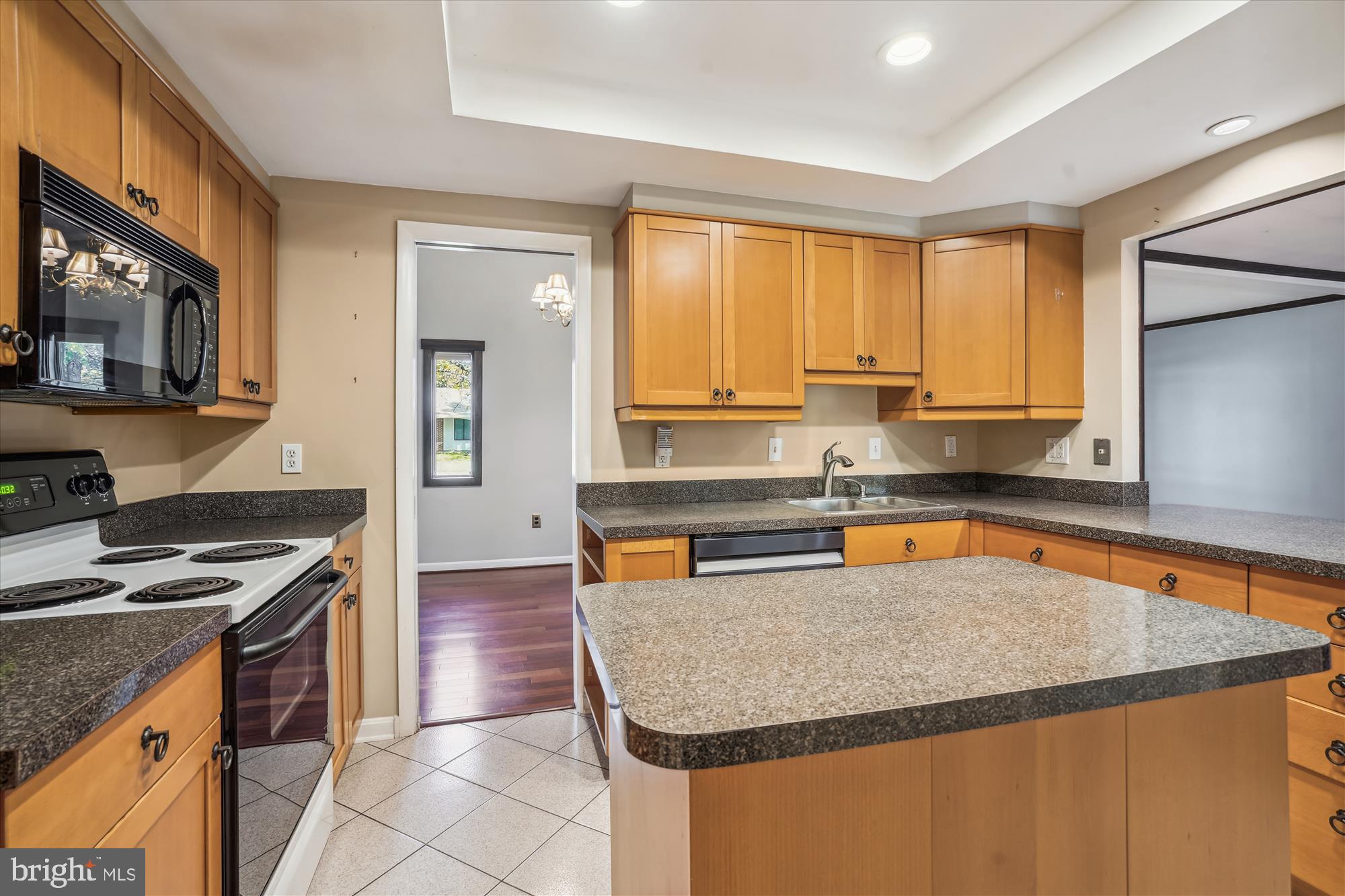 SUGARLAND RUN - Residential Lease