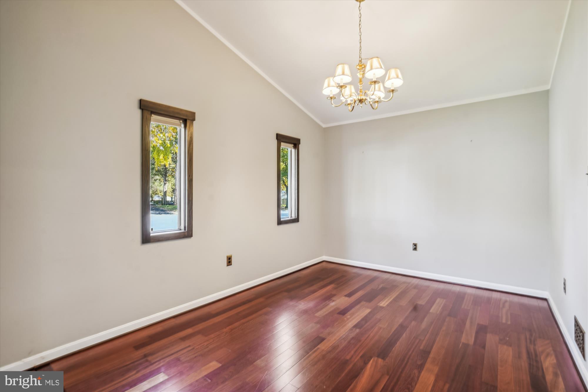 SUGARLAND RUN - Residential Lease