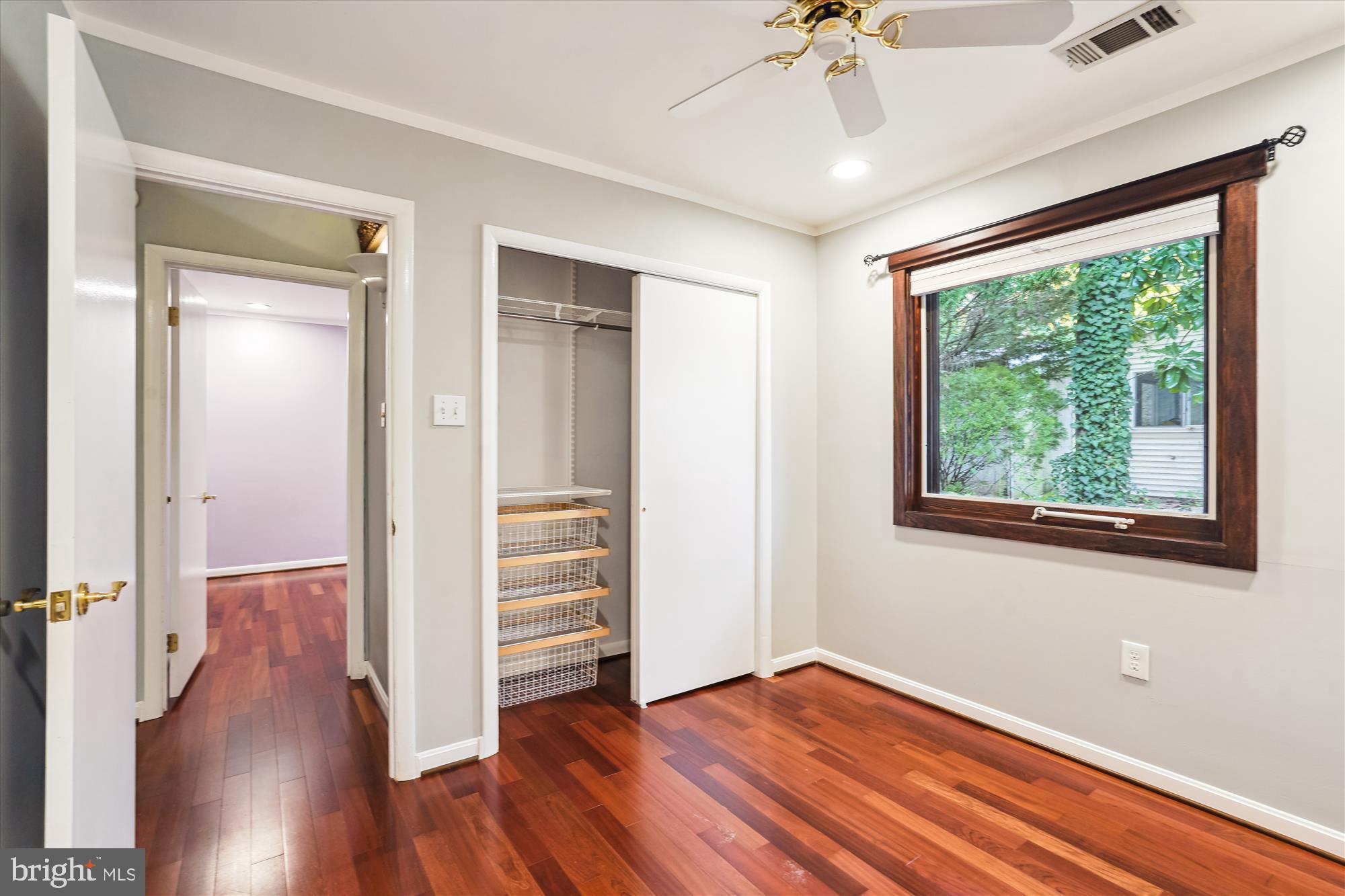 SUGARLAND RUN - Residential Lease