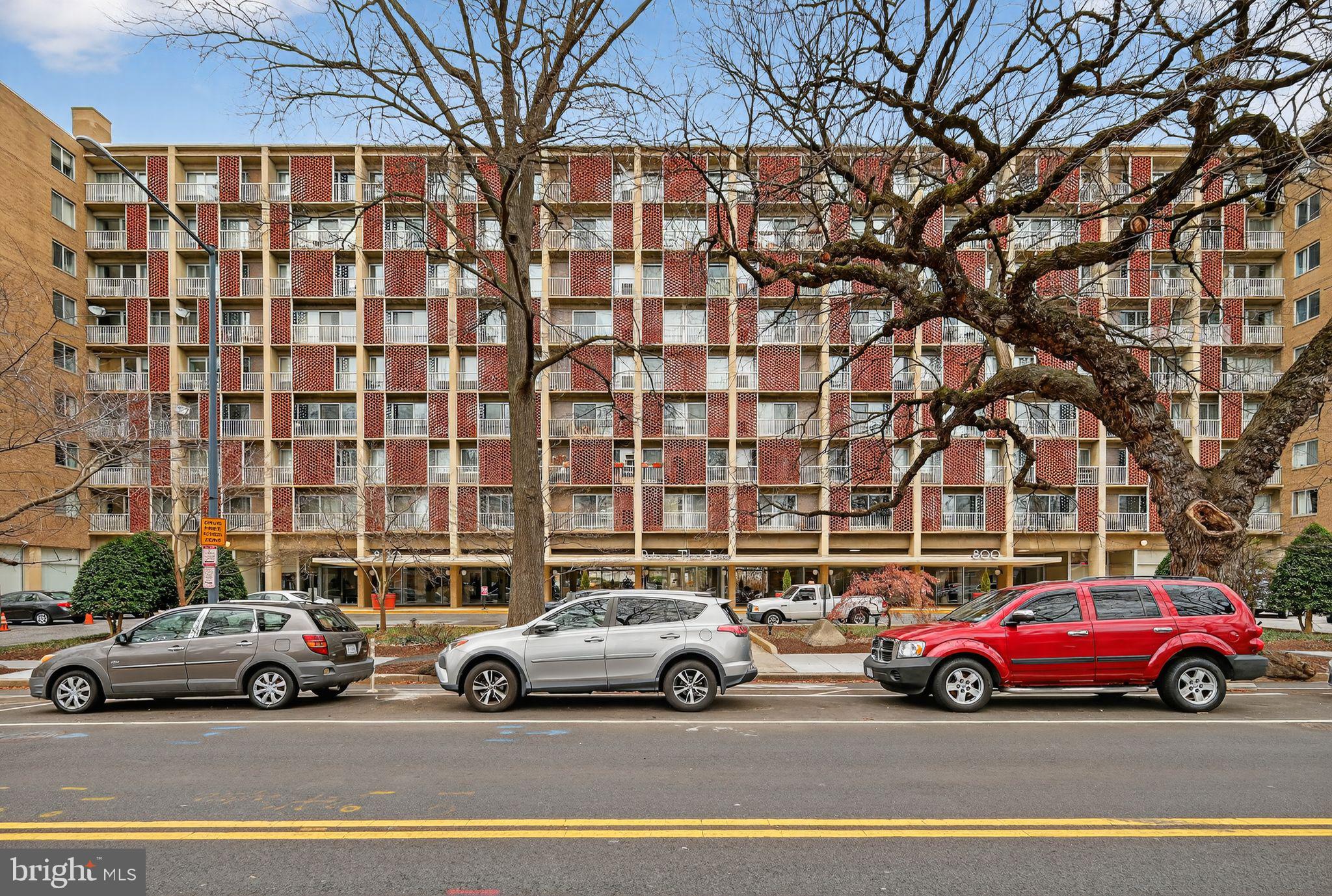 800 4TH STREET SW S124