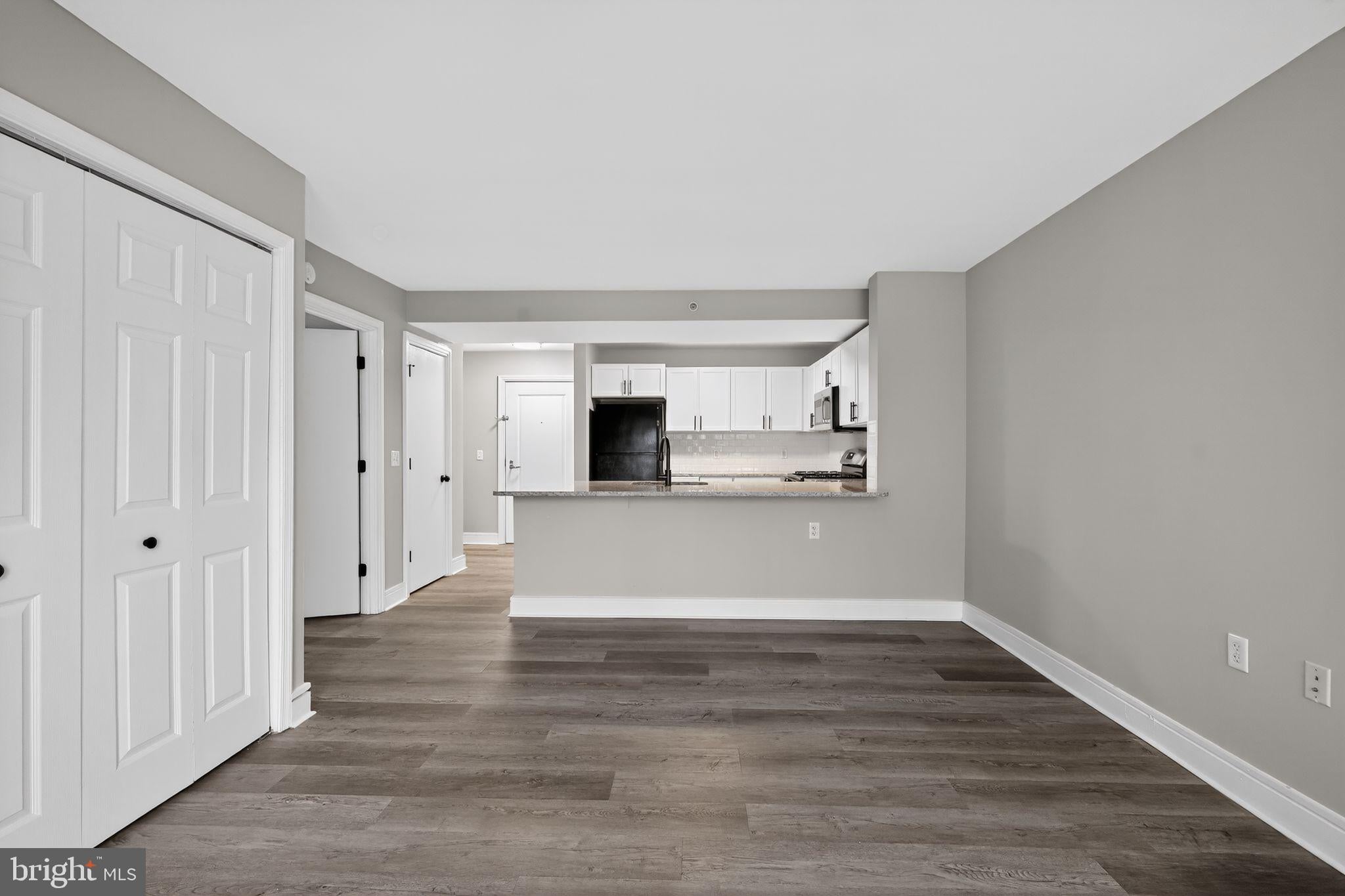 800 4TH STREET SW S124