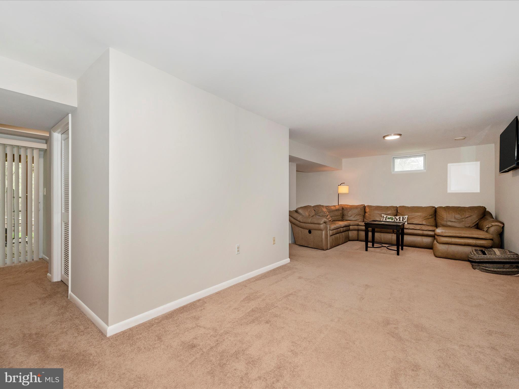 HUNTERS WOODS - Residential