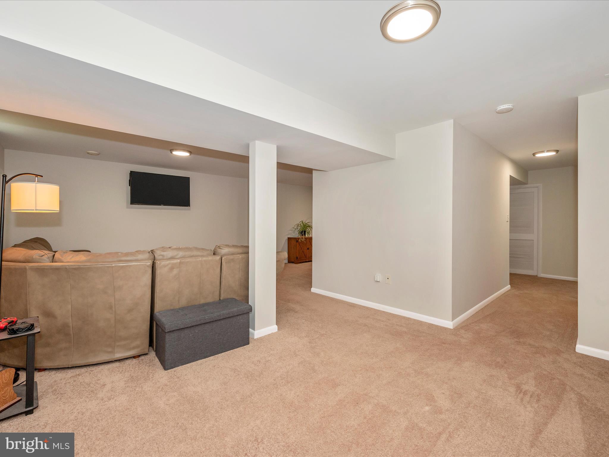 HUNTERS WOODS - Residential