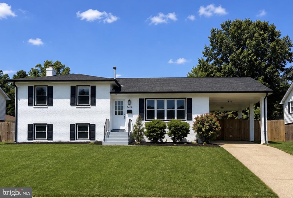 Photo of 9414 Eldred Place, LANHAM, MD 20706 (MLS # MDPG2205480)