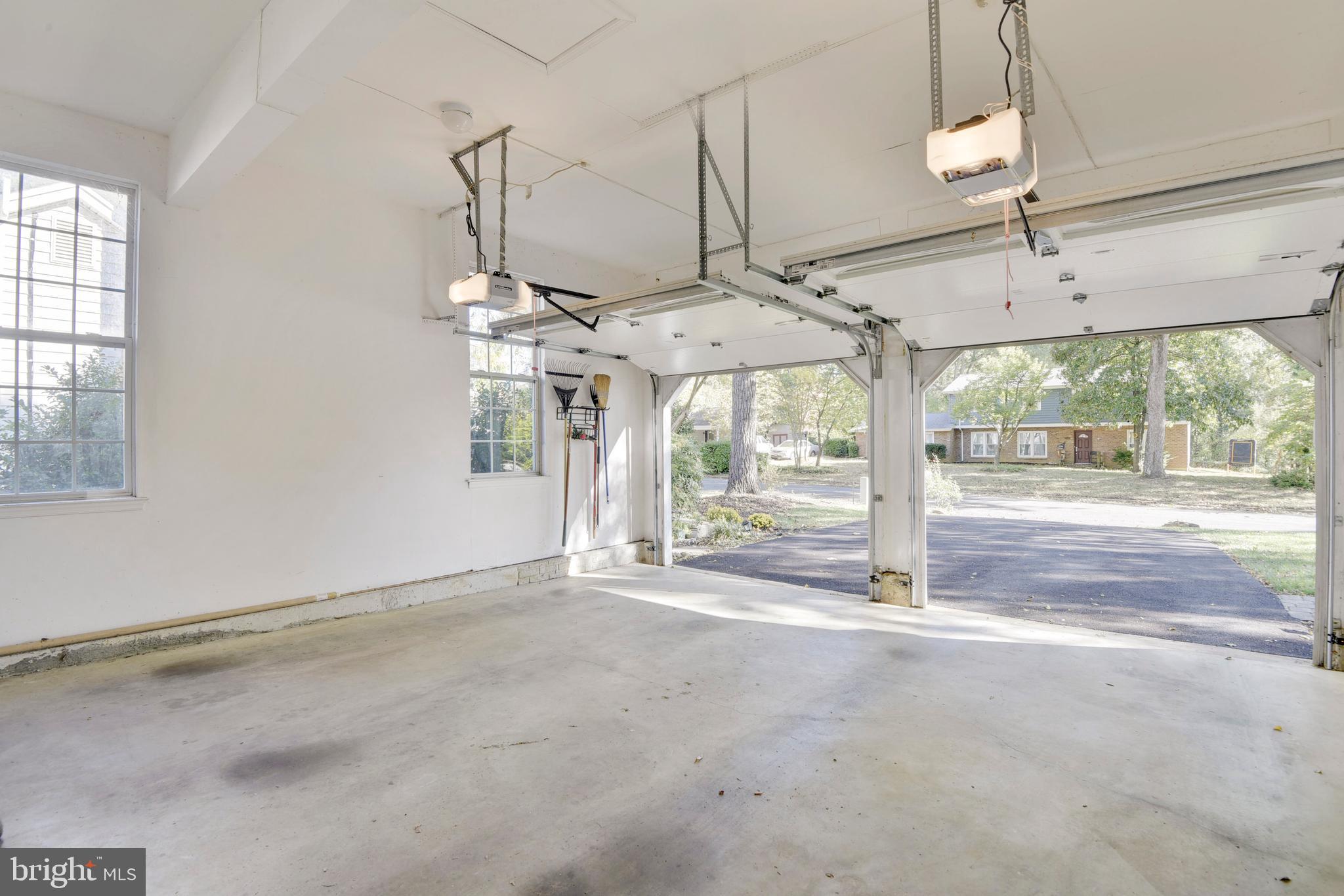 PENDENNIS MOUNT - Residential