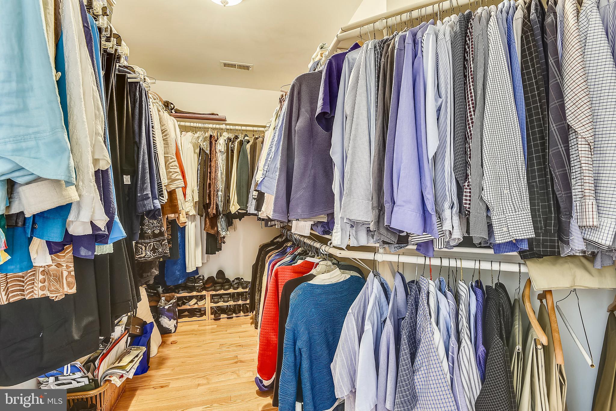 PENDENNIS MOUNT - Residential