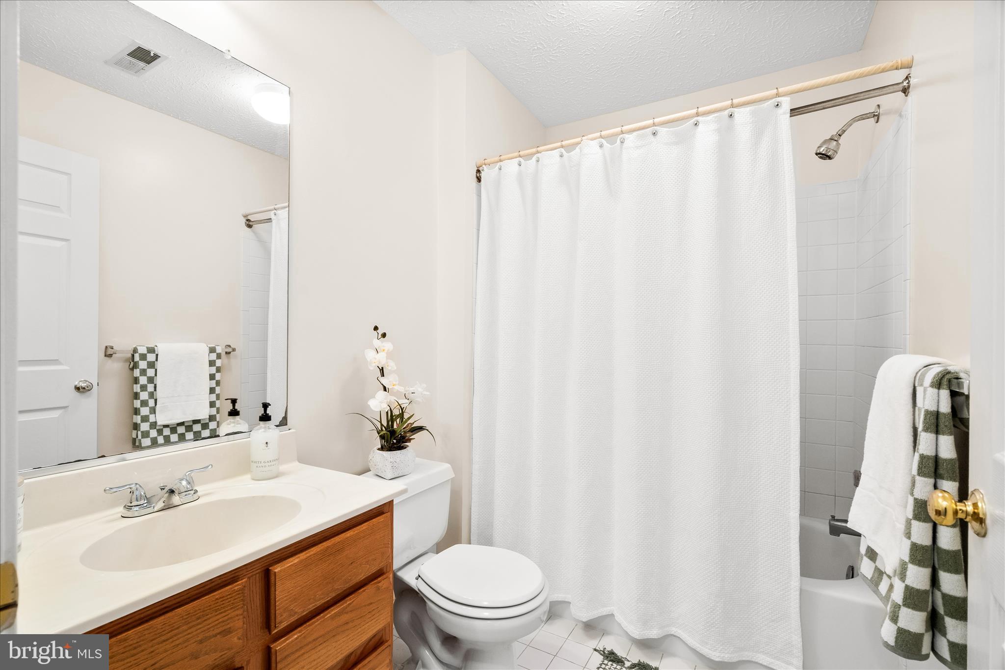 KINGSBROOK - Residential