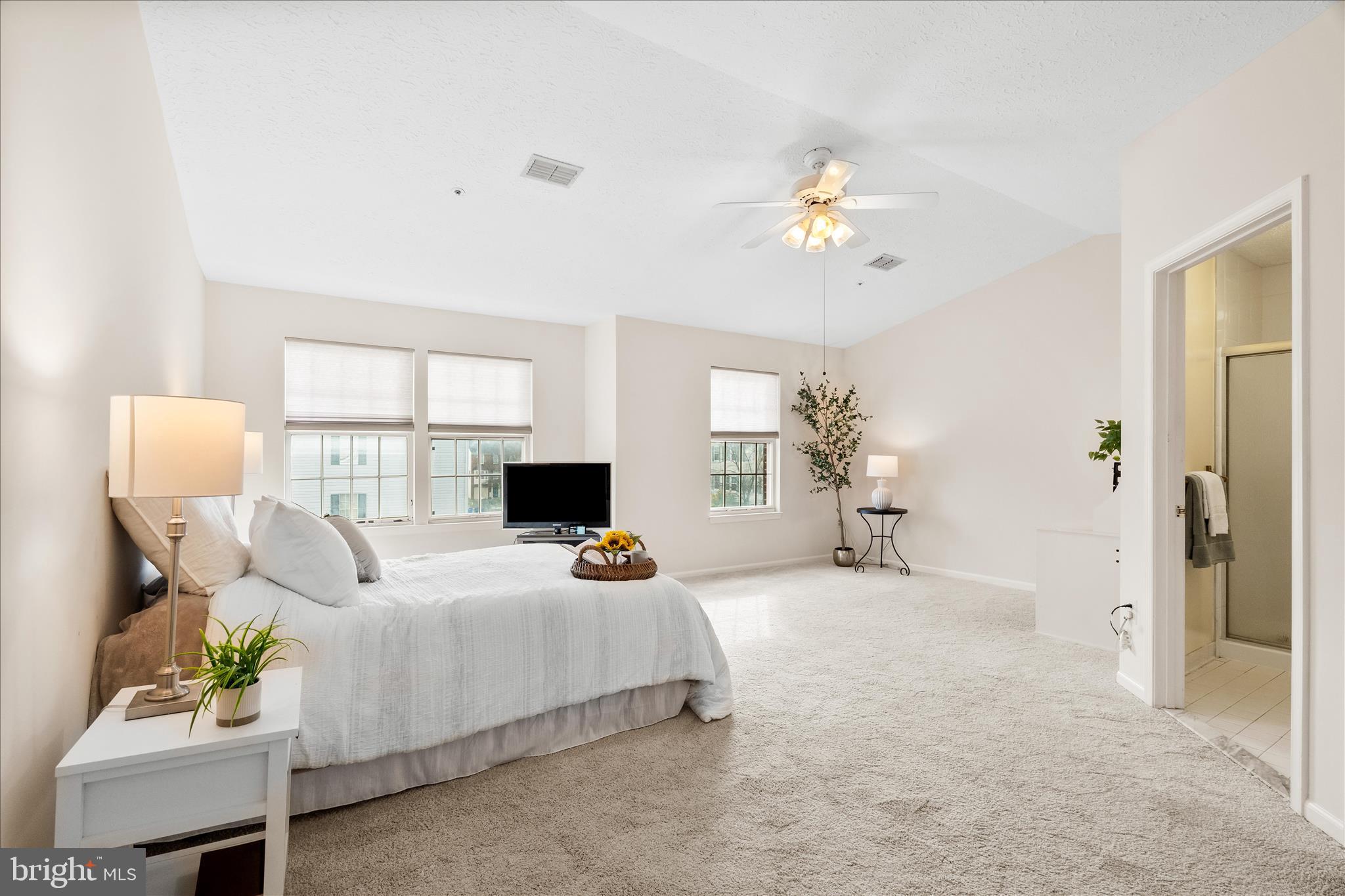 KINGSBROOK - Residential