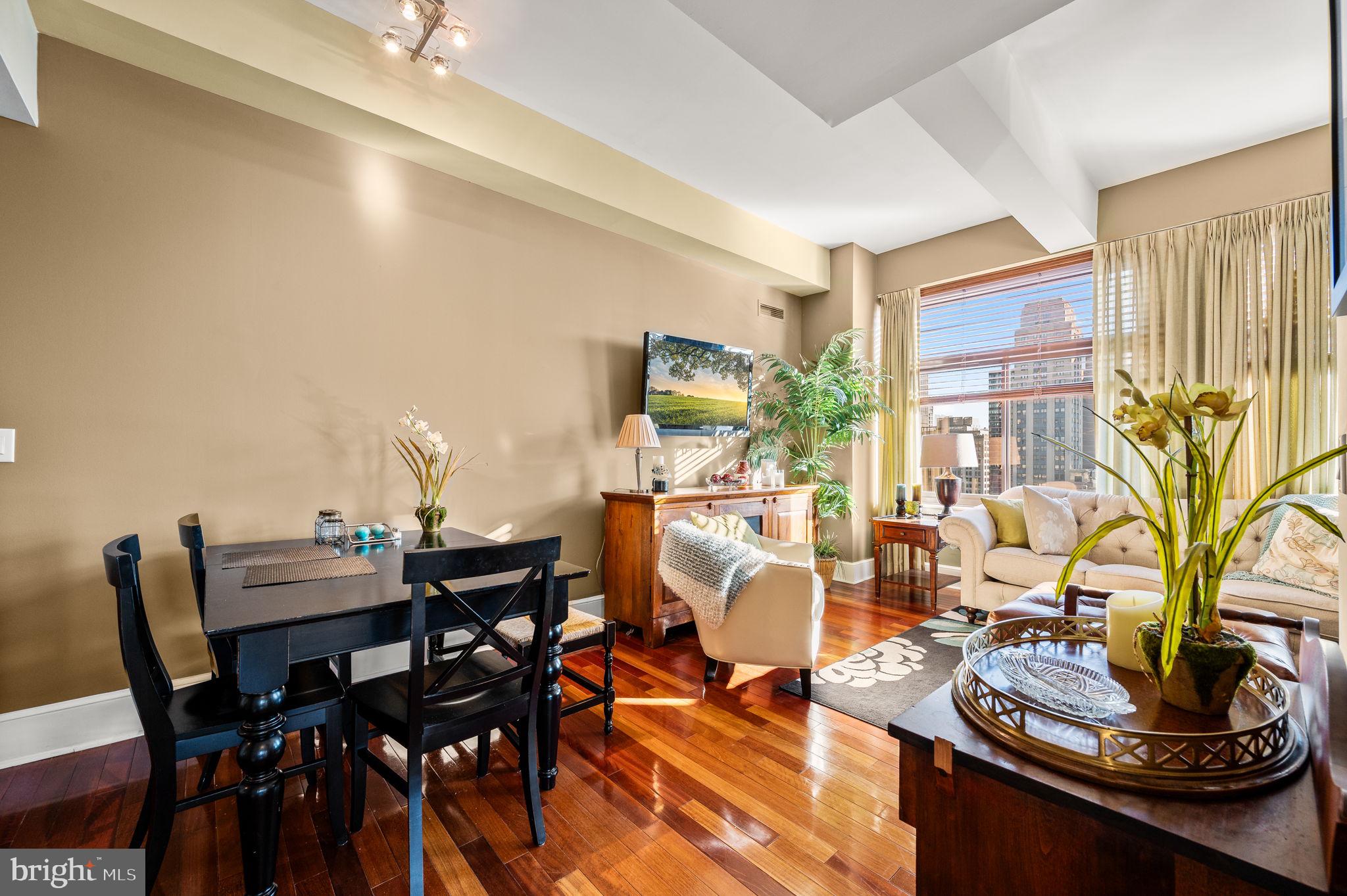 1500 CHESTNUT STREET 19A